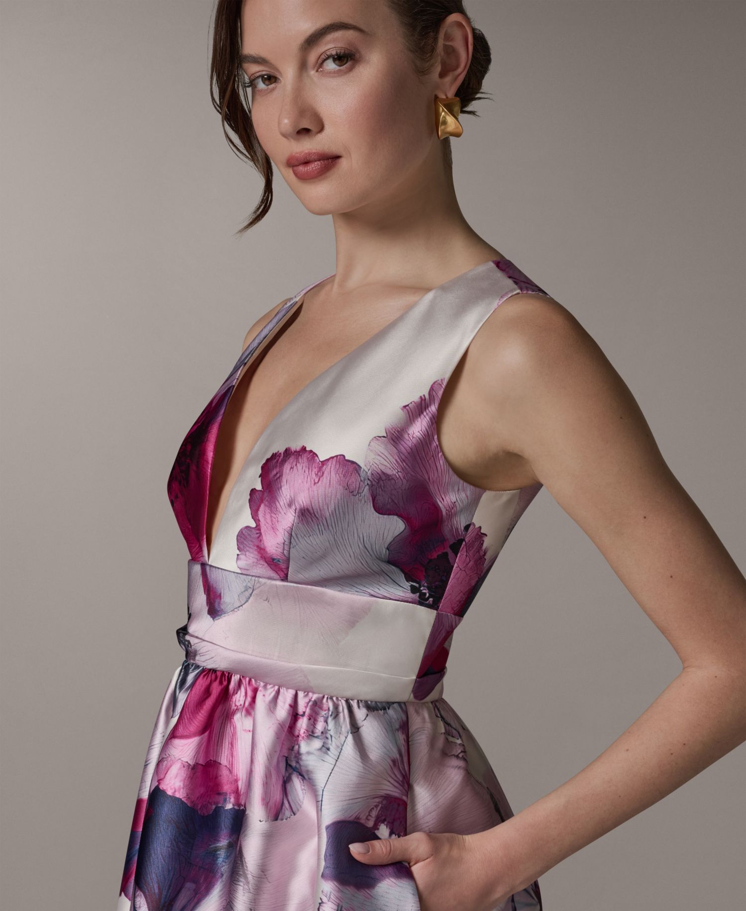 Petite Sleeveless V-Neck Ball Gown