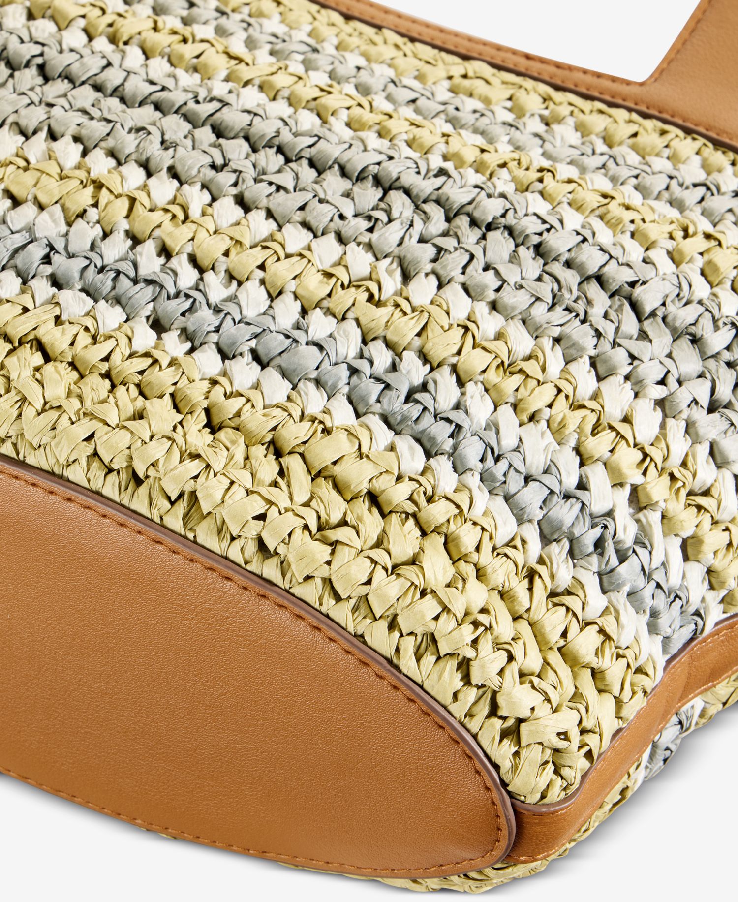 Straw Curve Top Clutch Bag