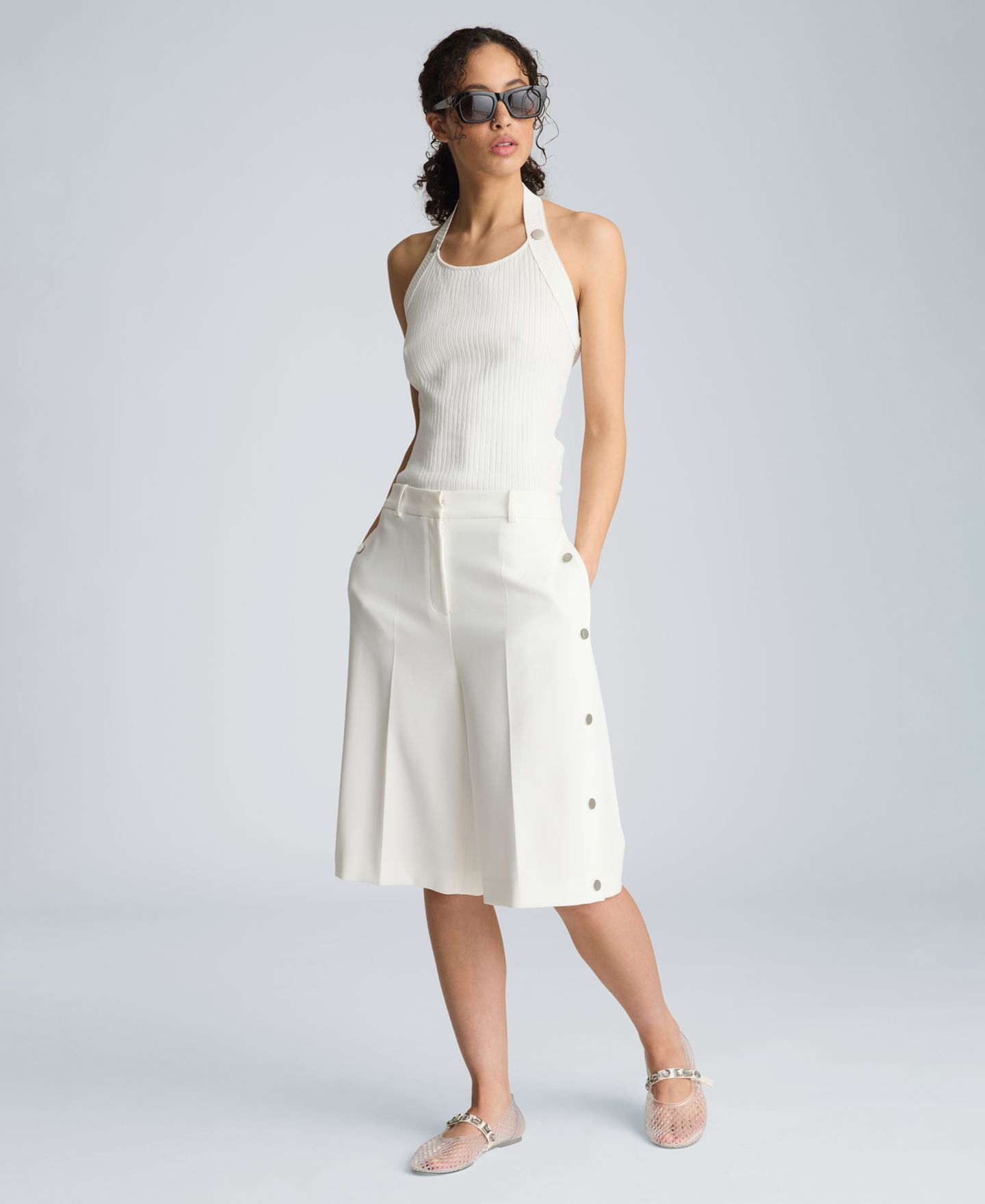 Женские шорты Kenneth Cole High-Rise Side Snap, цвет: Чистый белый — фото 2