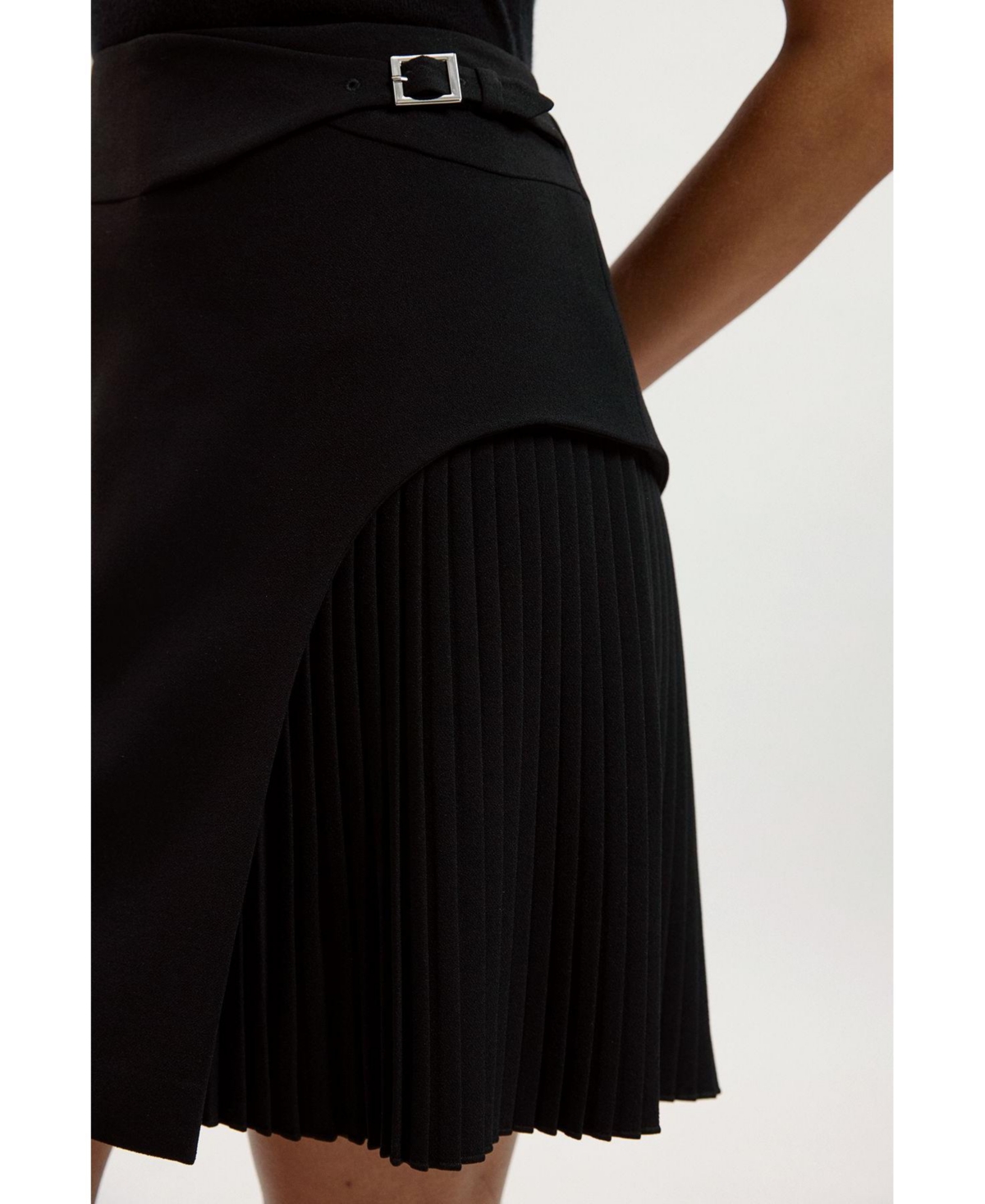 Karen Millen Women's Buckle Pleated Mini Skirt