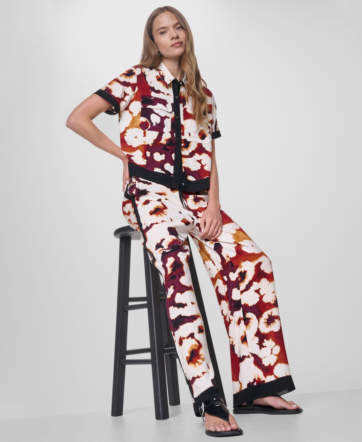 Women's Printed Short-Sleeve Camp Shirt