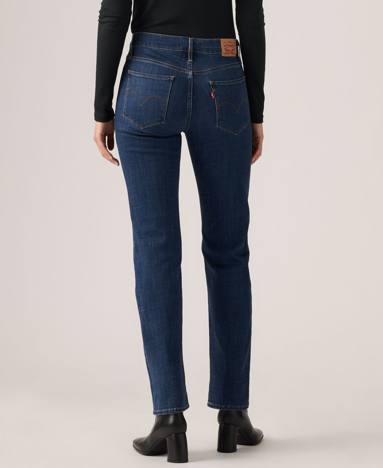 Trendy Plus Size 314 Mid-Rise Shaping Straight-Leg Jeans