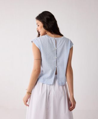 Women's Button-Back Crew Neck Top