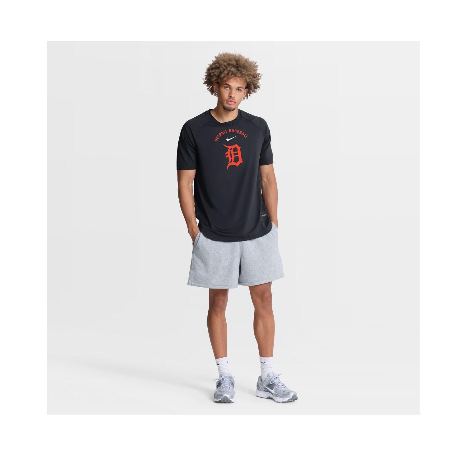 Men's Navy Detroit Tigers Authentic Collection Batting Practice Pre-Game Raglan Dri-FIT T-Shirt