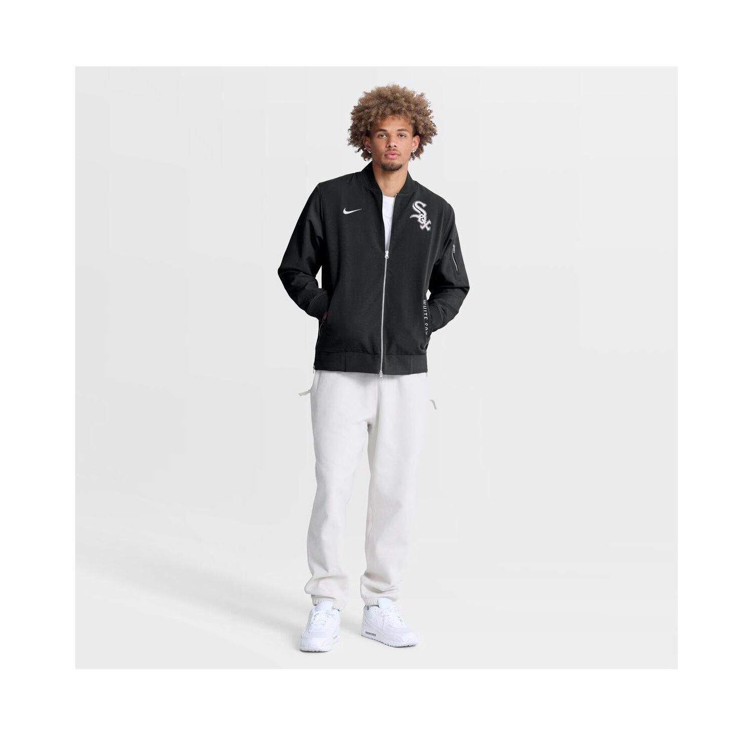 Men's Black Chicago White Sox Authentic Collection Dugout Relaxed Full-Zip Bomber Jacket