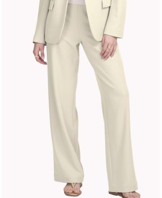 Women's Woven Pant With Button