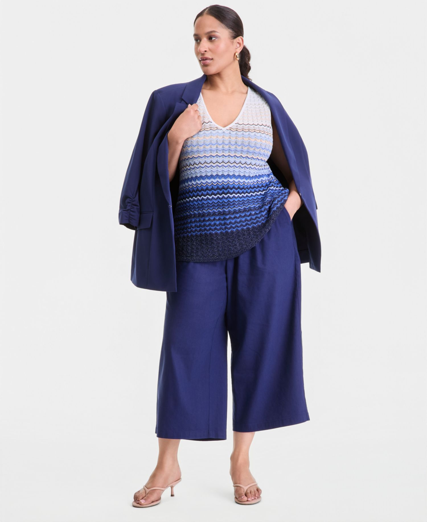 Plus Size Ombr&eacute; V-Neck Sleeveless Sweater