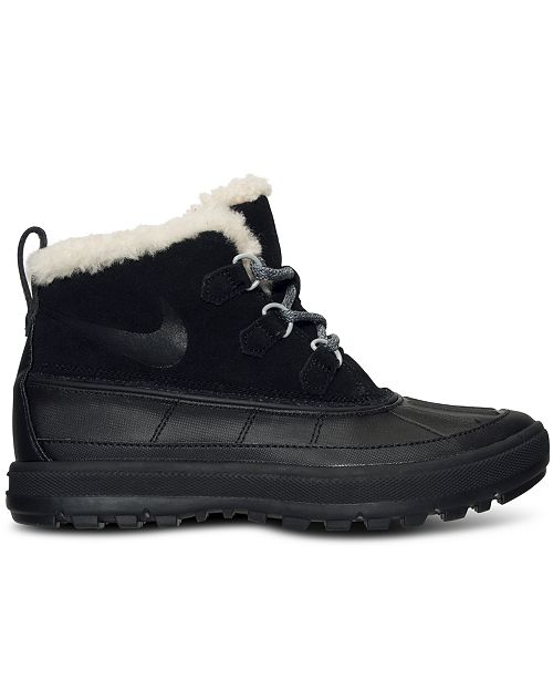 nike women's woodside ii chukka boots
