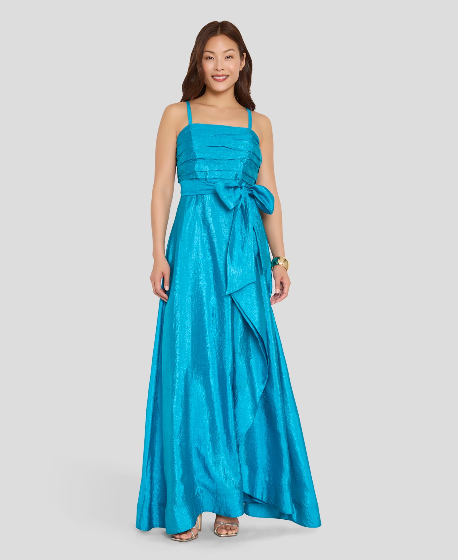 Women's Pleated Bodice Square Neck Ball Gown