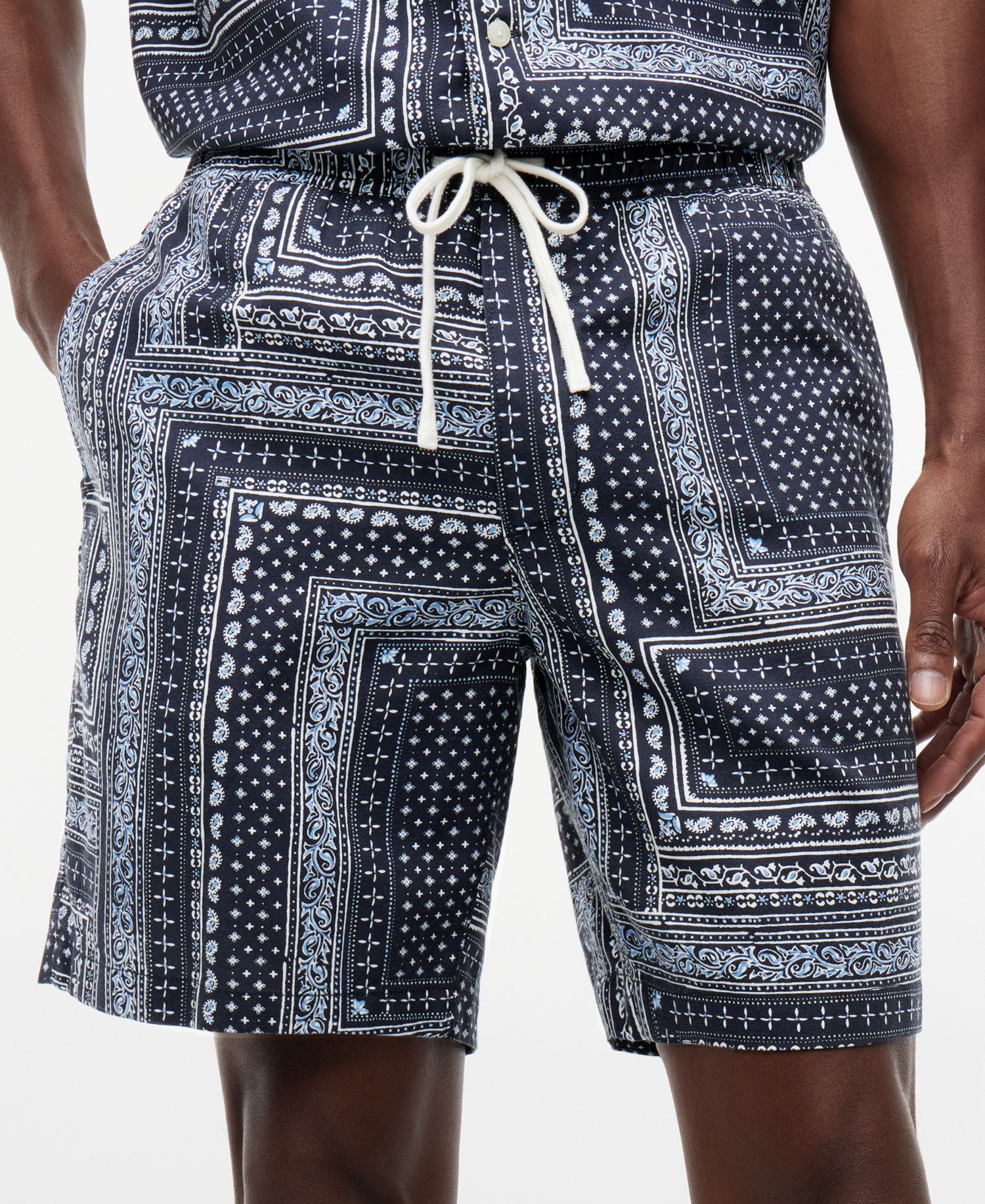 Men's Dover 8" Bandana Shorts