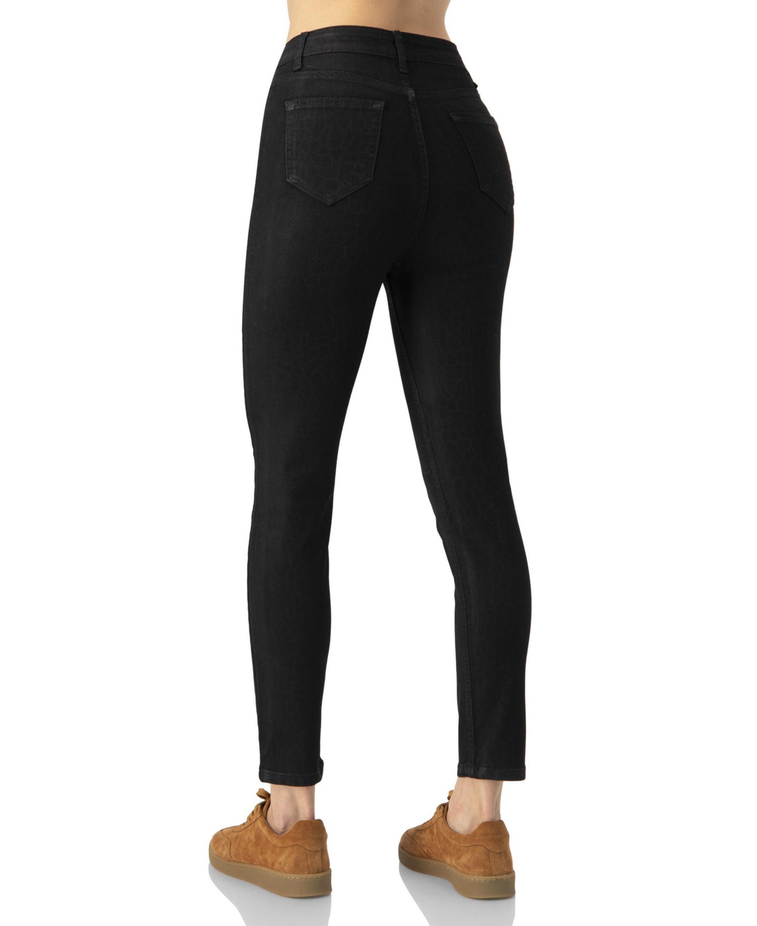 Women's Skinny Jeans with Button and Patch Pockets
