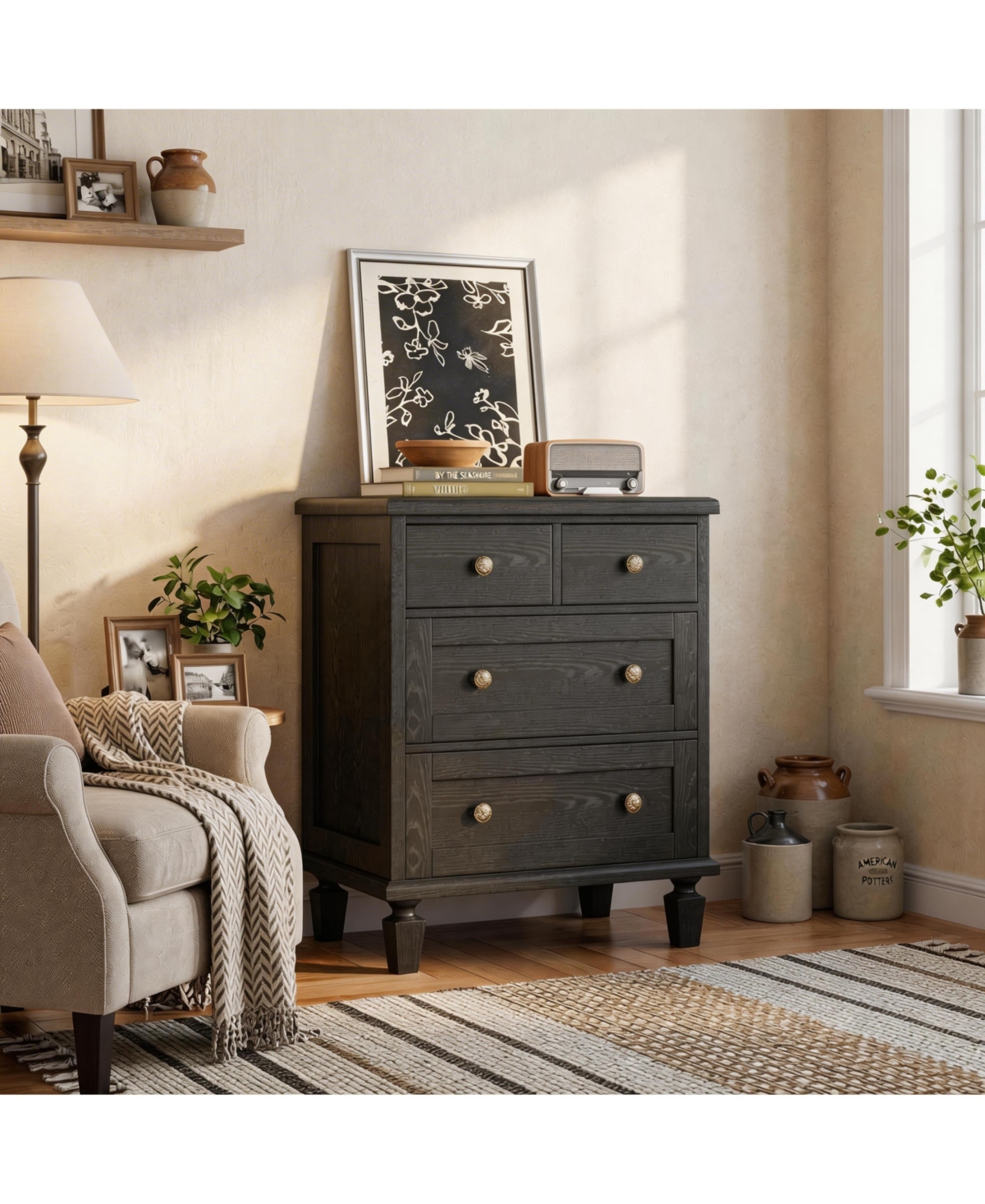 Homfan 4 Drawer Dresser for Bedroom, Vintage Dresser with Carved Handles and Tapered Legs Design, Wood Chests of Drawers with Large Capacity Storage -