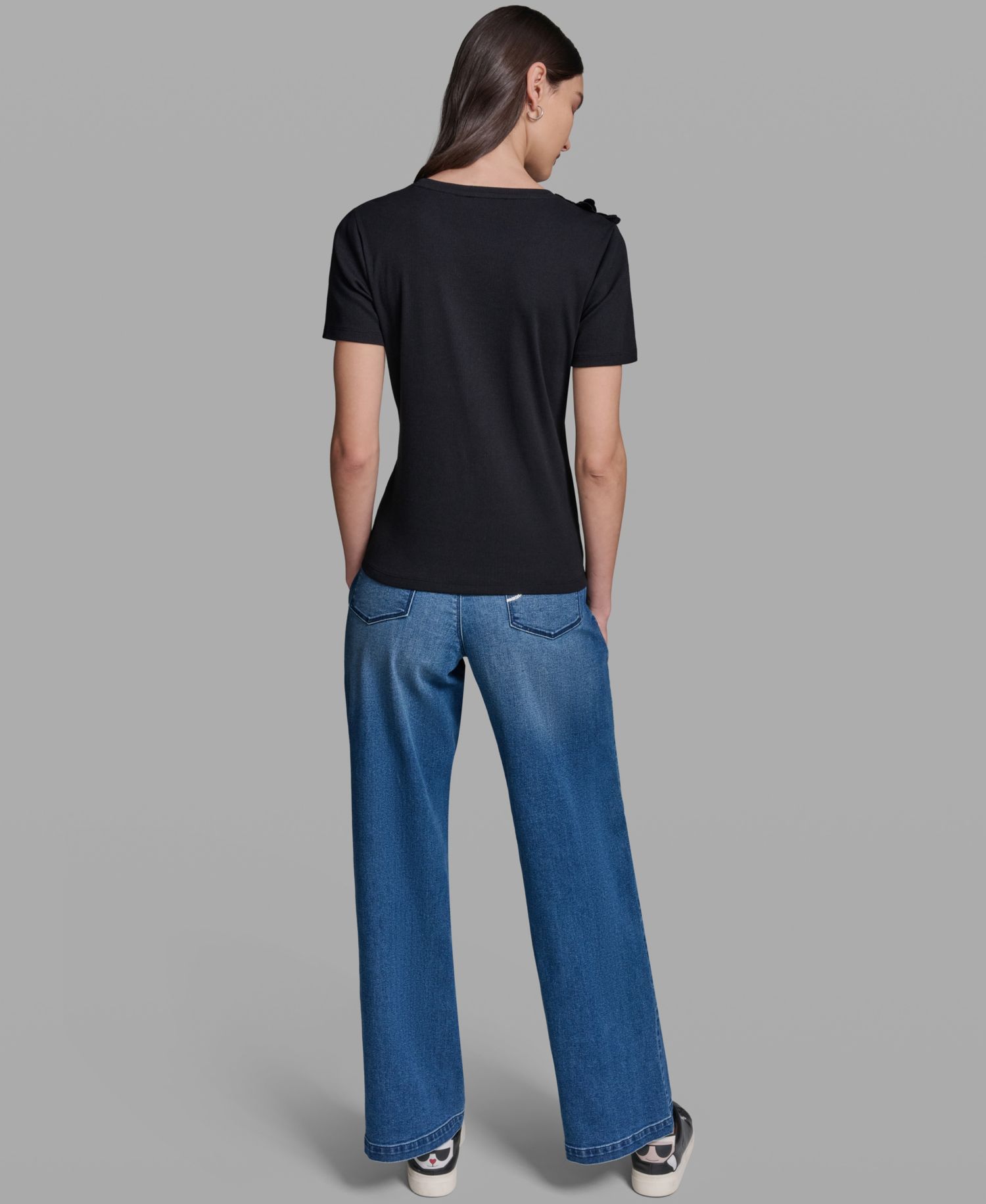 Women's Floral Applique Short-Sleeve Rib Knit Top