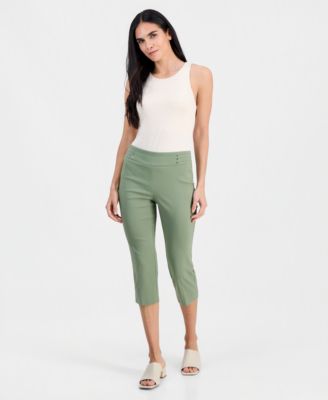Petite Rivet-Detail Capri Pants