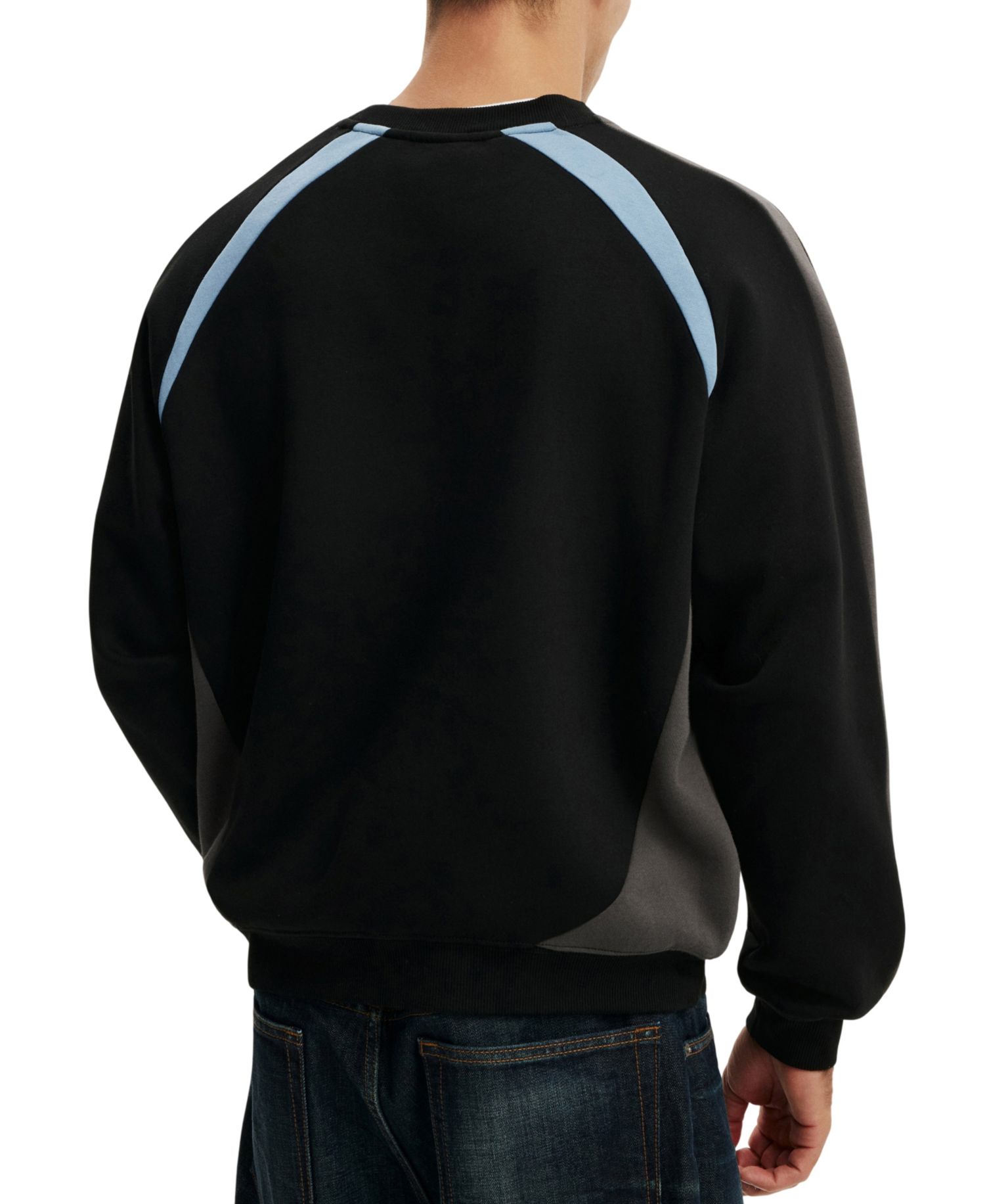 Men's Modern Box-Fit Alfa Romeo Long-Sleeve Sweatshirt