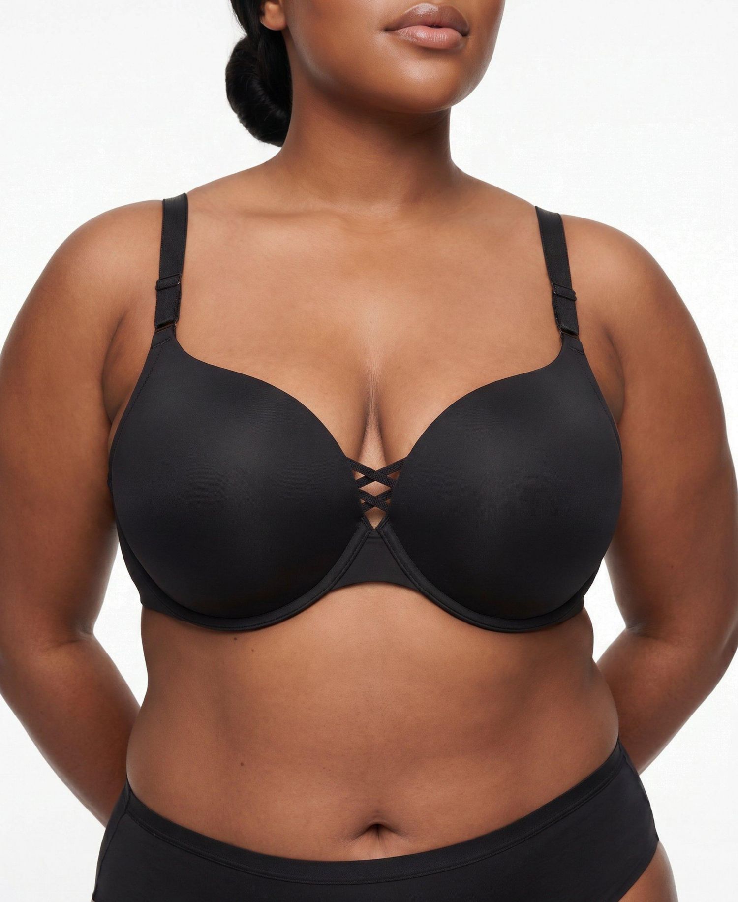 Women's XO Plunge Push-Up Smooth Bra with Crisscross Design