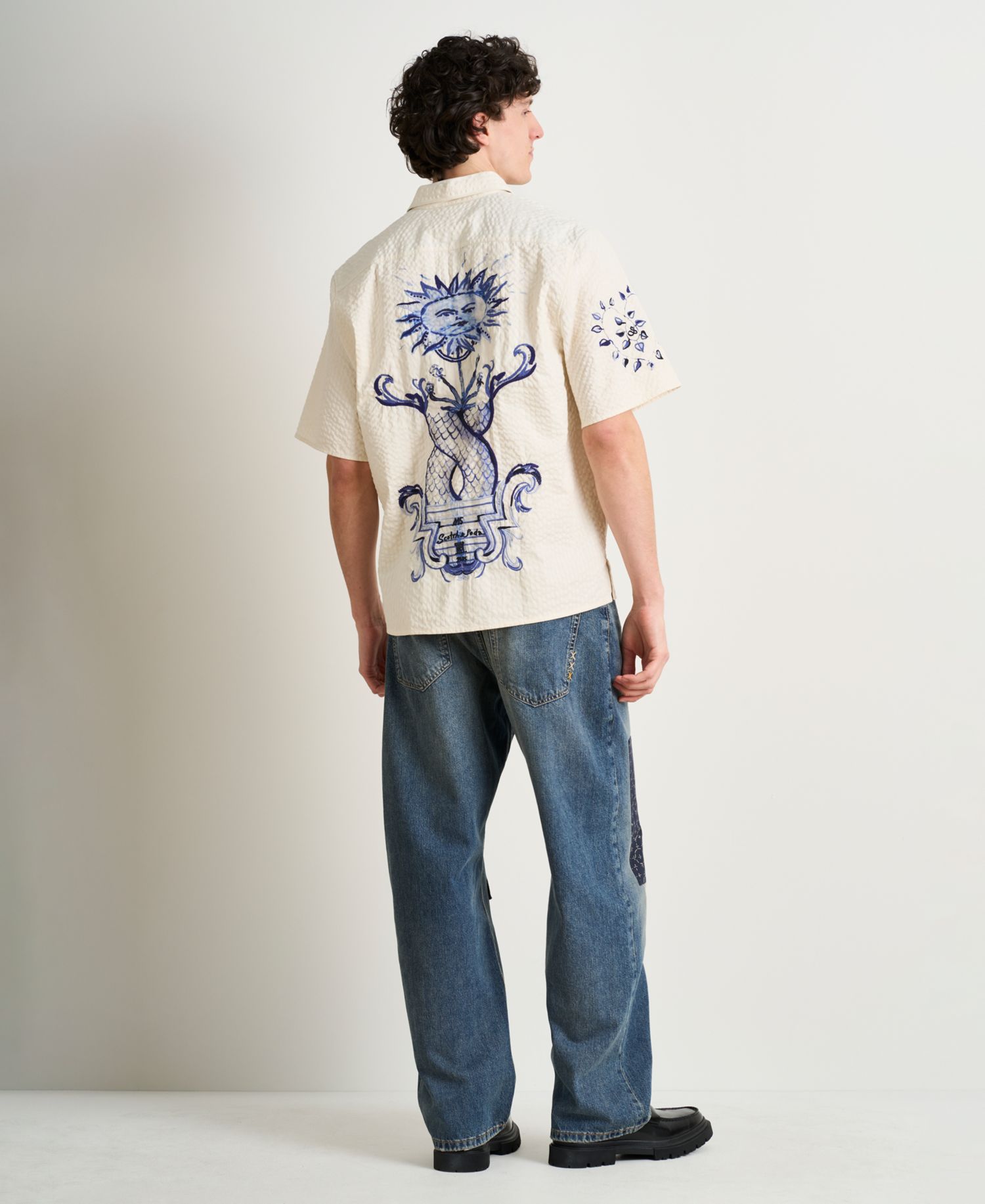 Men's Delfts Blauw Artwork Camp Collar Shirt
