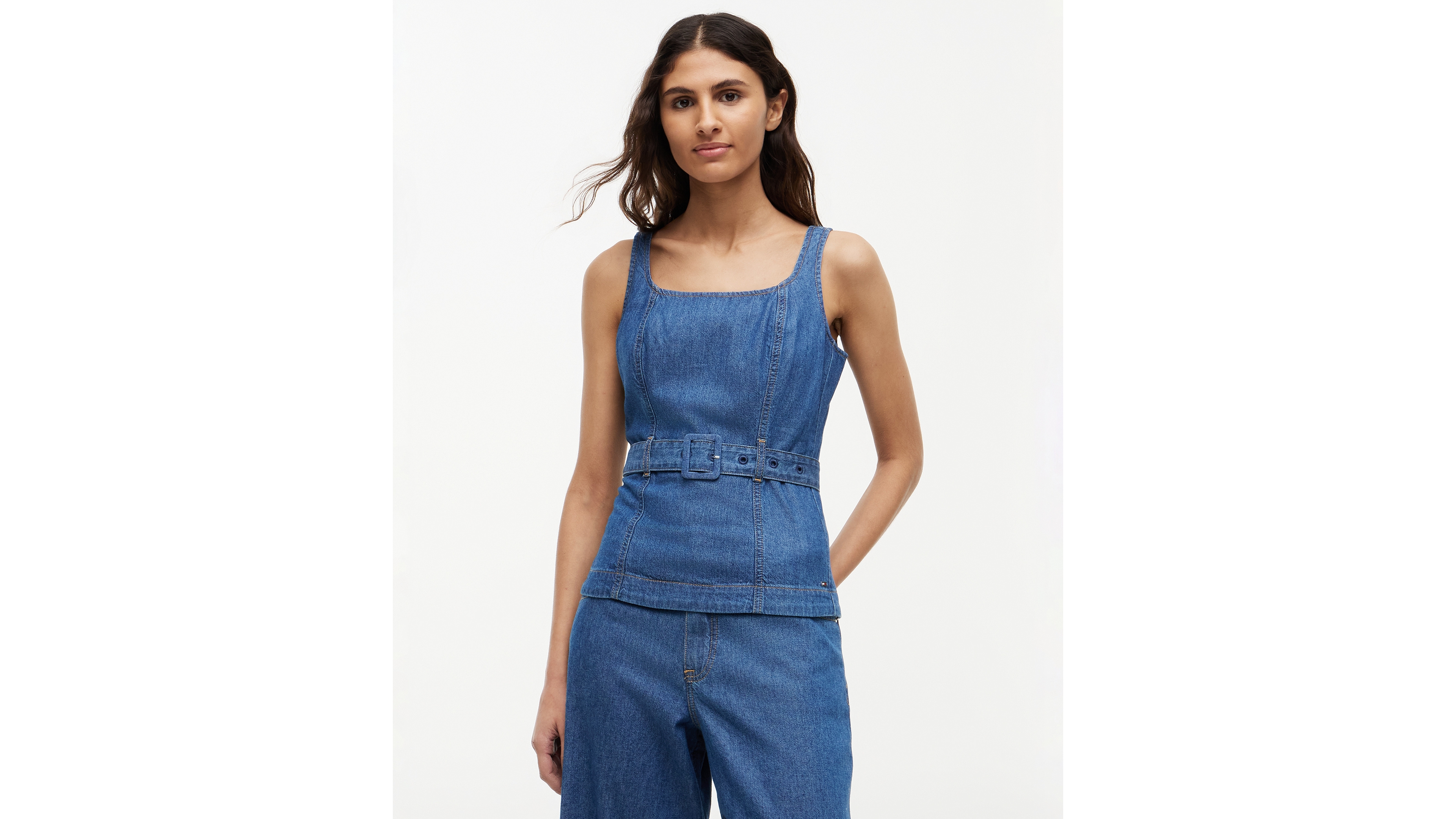Tommy Hilfiger Women's Belted Sleeveless Top
