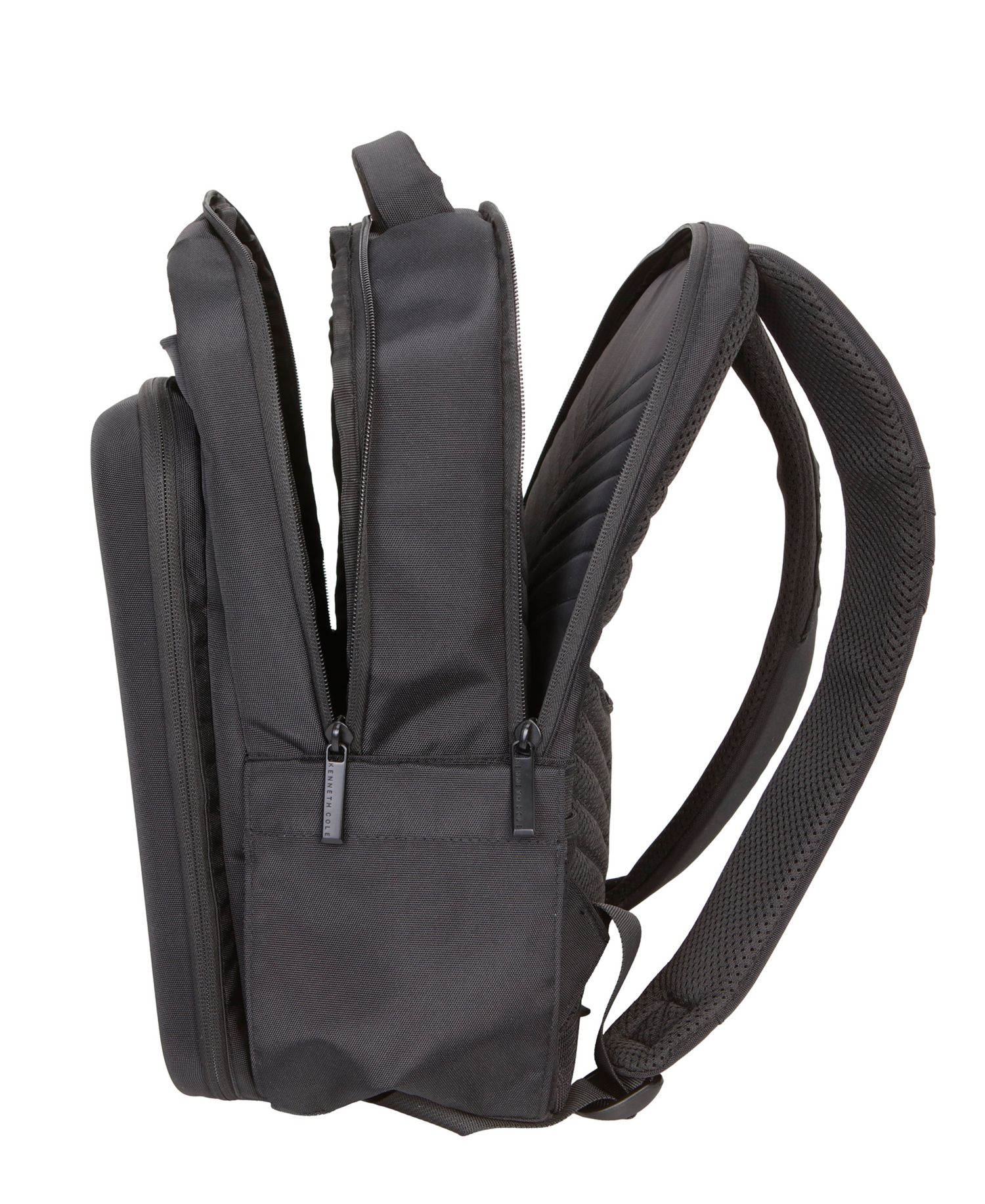 Venturer 18" Backpack