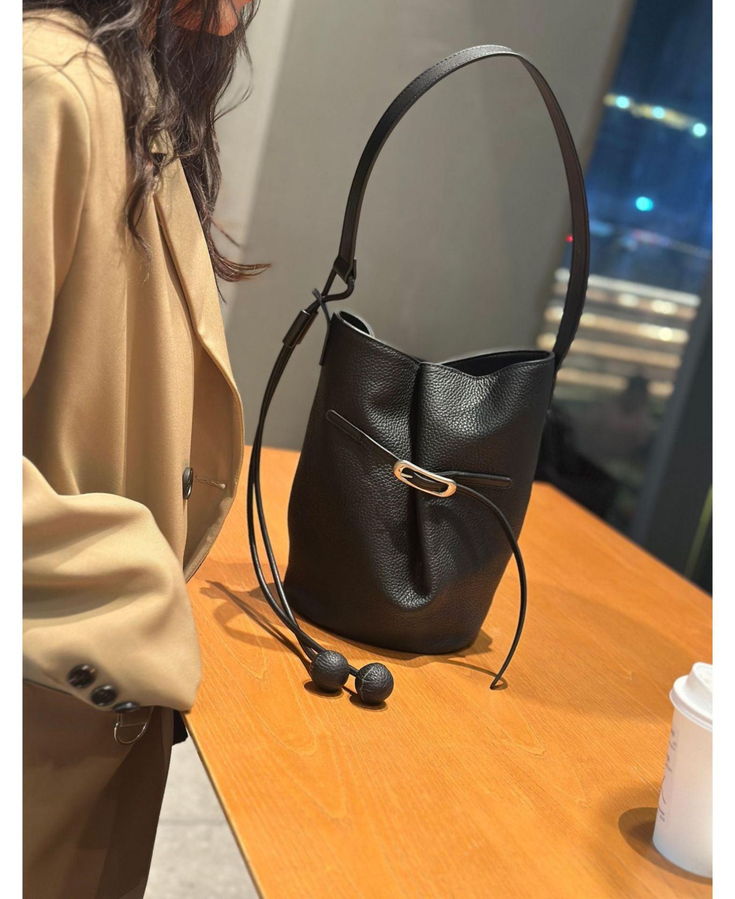 Solene Leather Bucket Bag Minimalist Shoulder Crossbody Purse