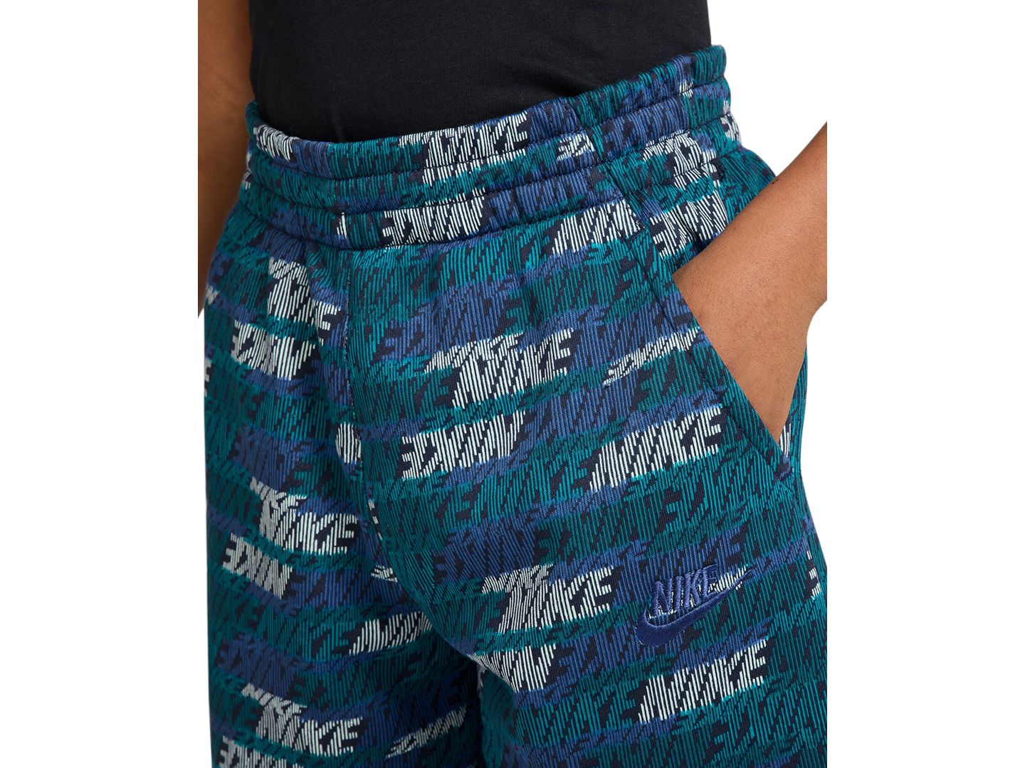 Шорты Nike Sportswear Club Fleece French Terry Pull-On Shorts для мальчиков, цвет: Еловый / Тёмно-синий — фото 4