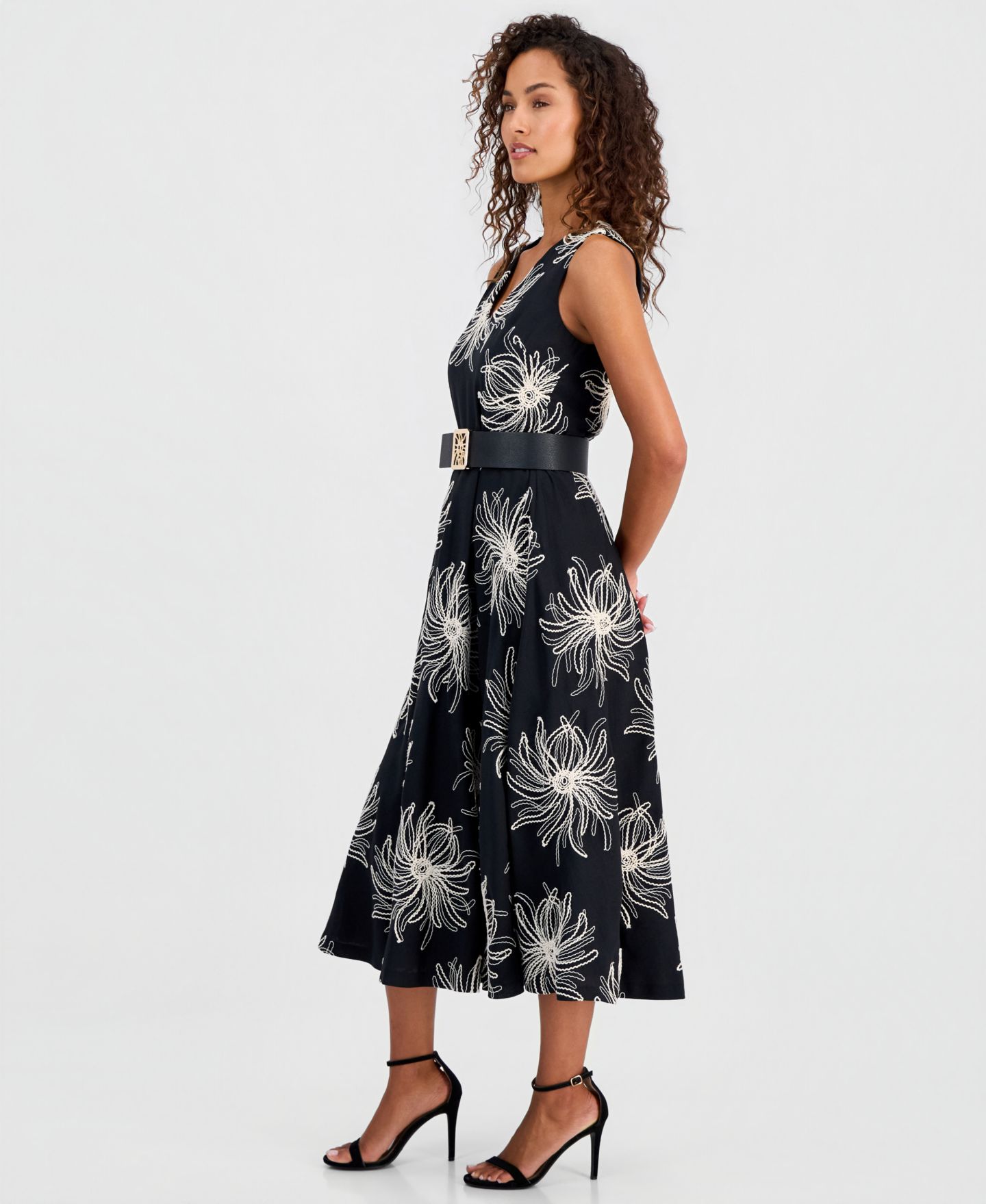 Женское платье Anne Klein Belted Embroidered, цвет: Чёрный / Слоновая кость — фото 4