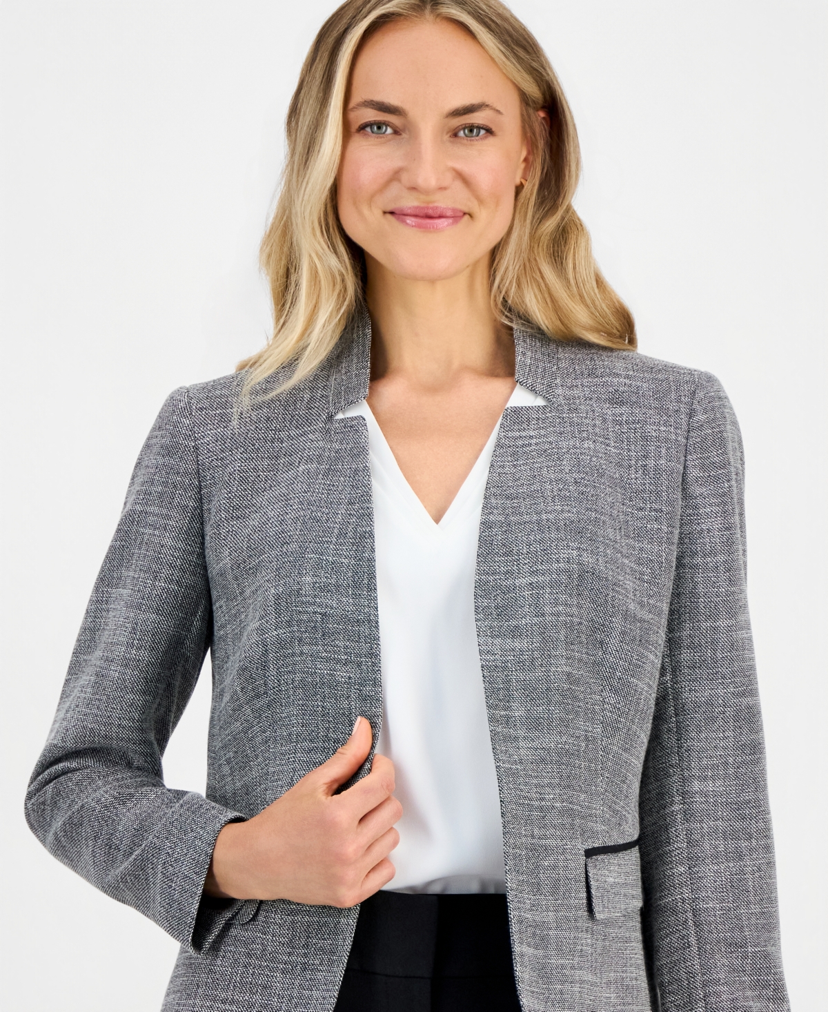 Kasper Petite Cutout Collar Padded Blazer
