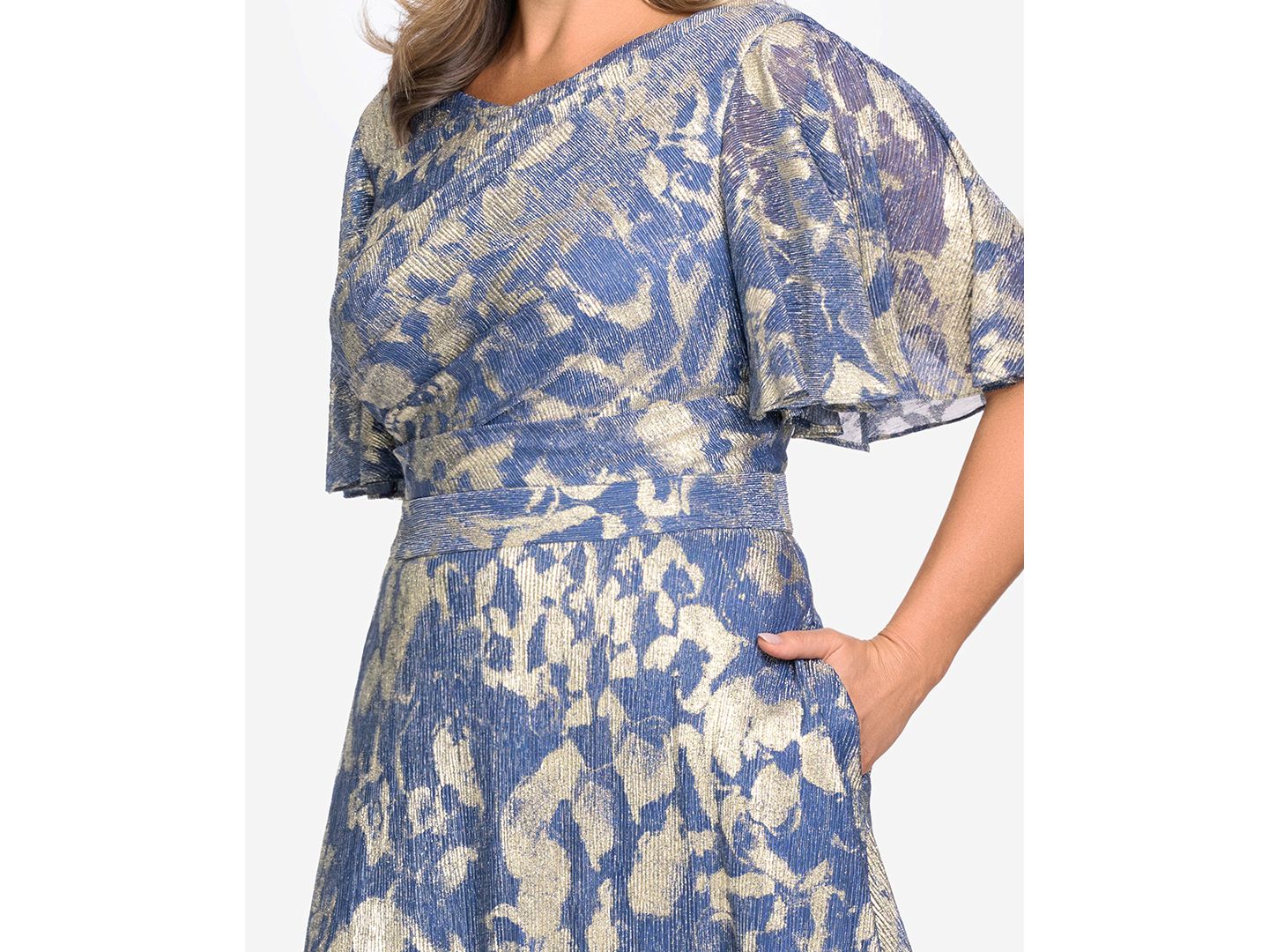 Женские платья Betsy & Adam Plus Size V-Neck Foil Printed Gown, цвет: Сланцевый золотой — фото 4
