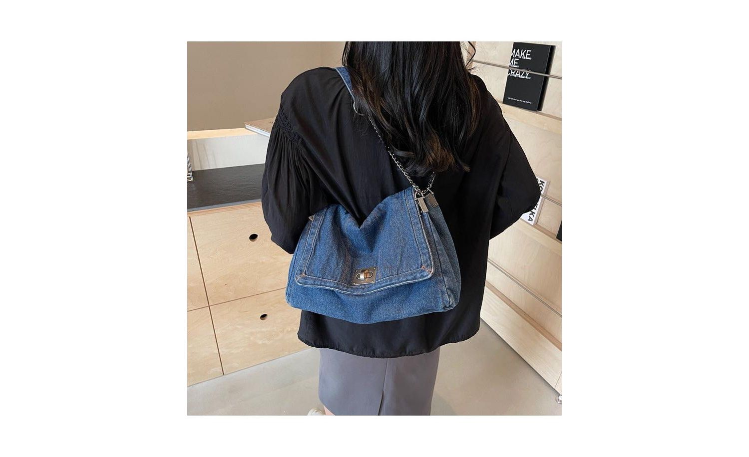 Women's Astra Chain Flap Shoulder Bag, Crossbody Bag, Soft Handbag