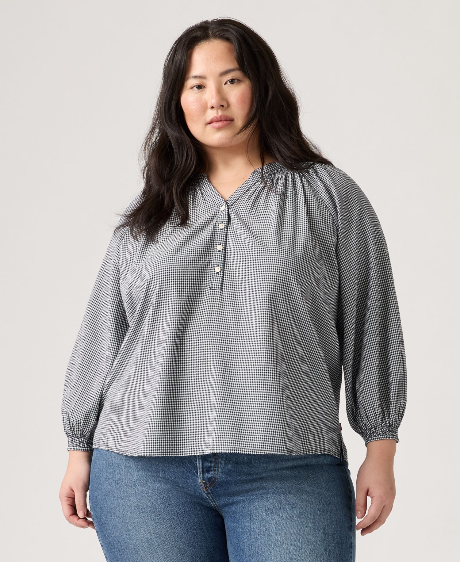 Plus Size V-Neck Chambray Relaxed-Fit Reverie Cotton Top