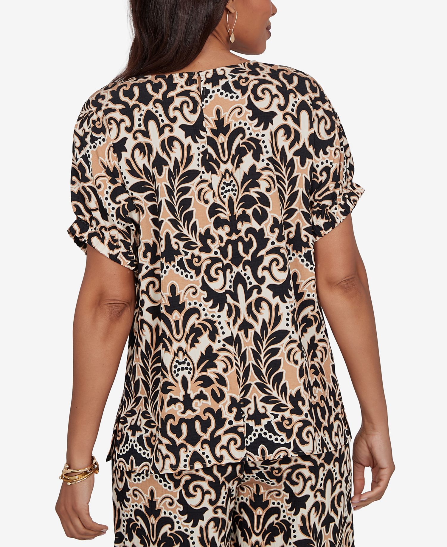 Petite Damask Textured Short-Sleeve Top