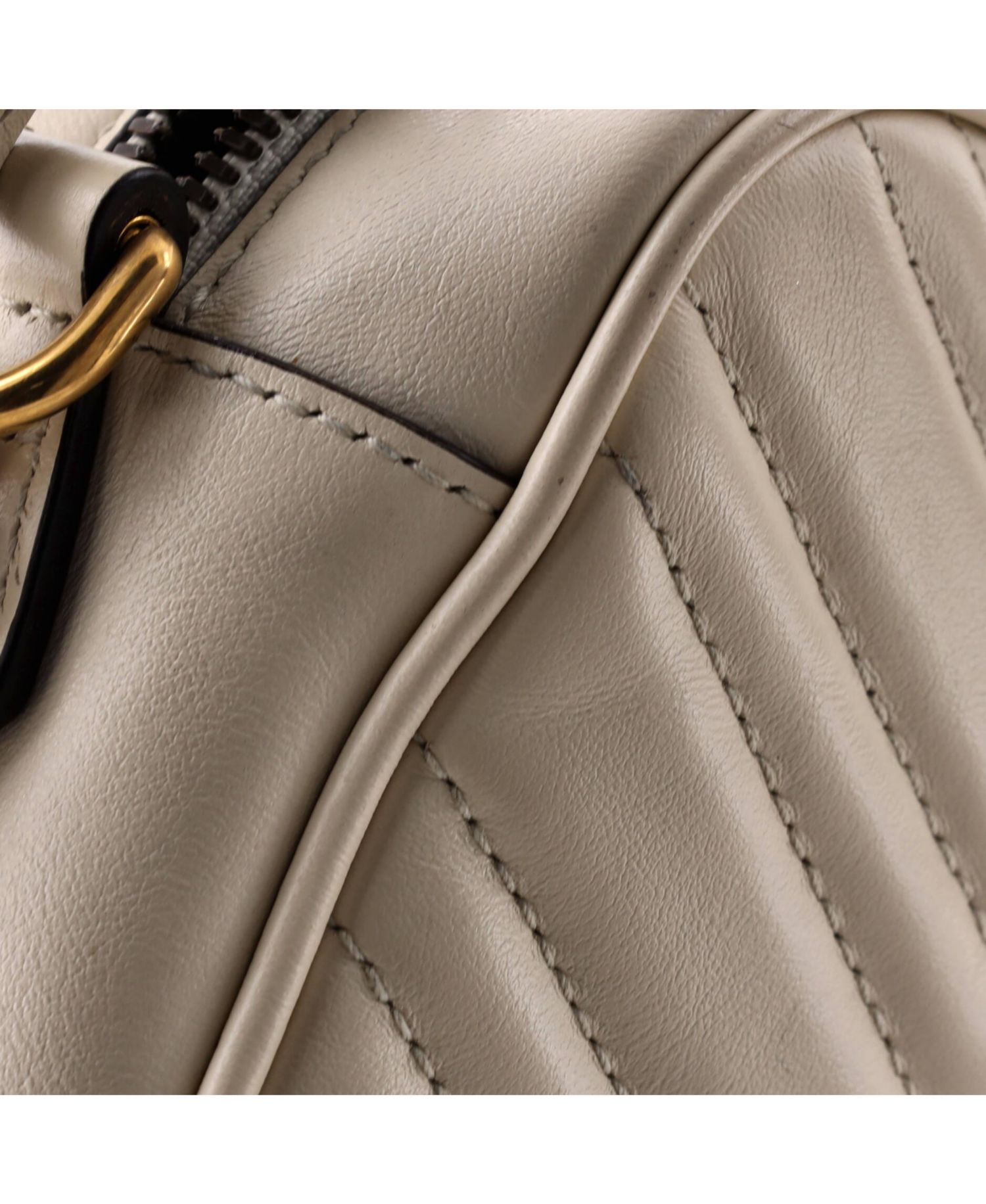 Small GG Marmont Shoulder Bag Matelasse Leather