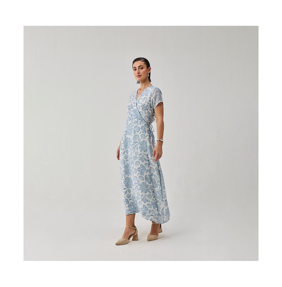 Reistor Women's Floral Print Tie Waist Wrap Maxi Dress view 2 — MAYCSS fashion products