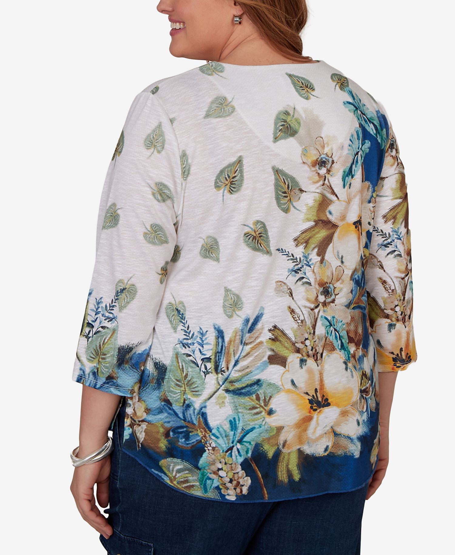 Plus Size Placed Texture Floral Knit Top