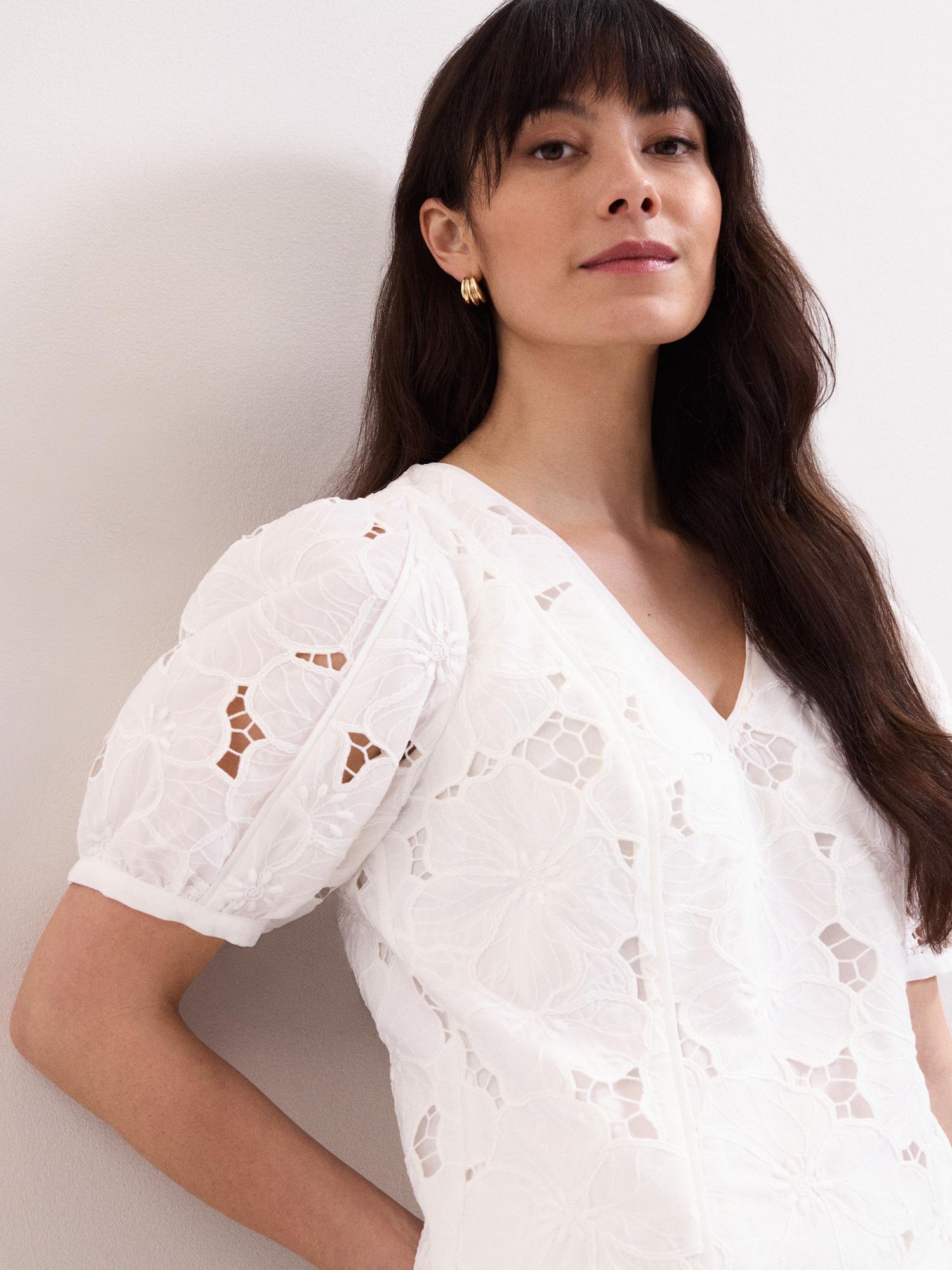 Women's Marina V-Neck Lace Blouse