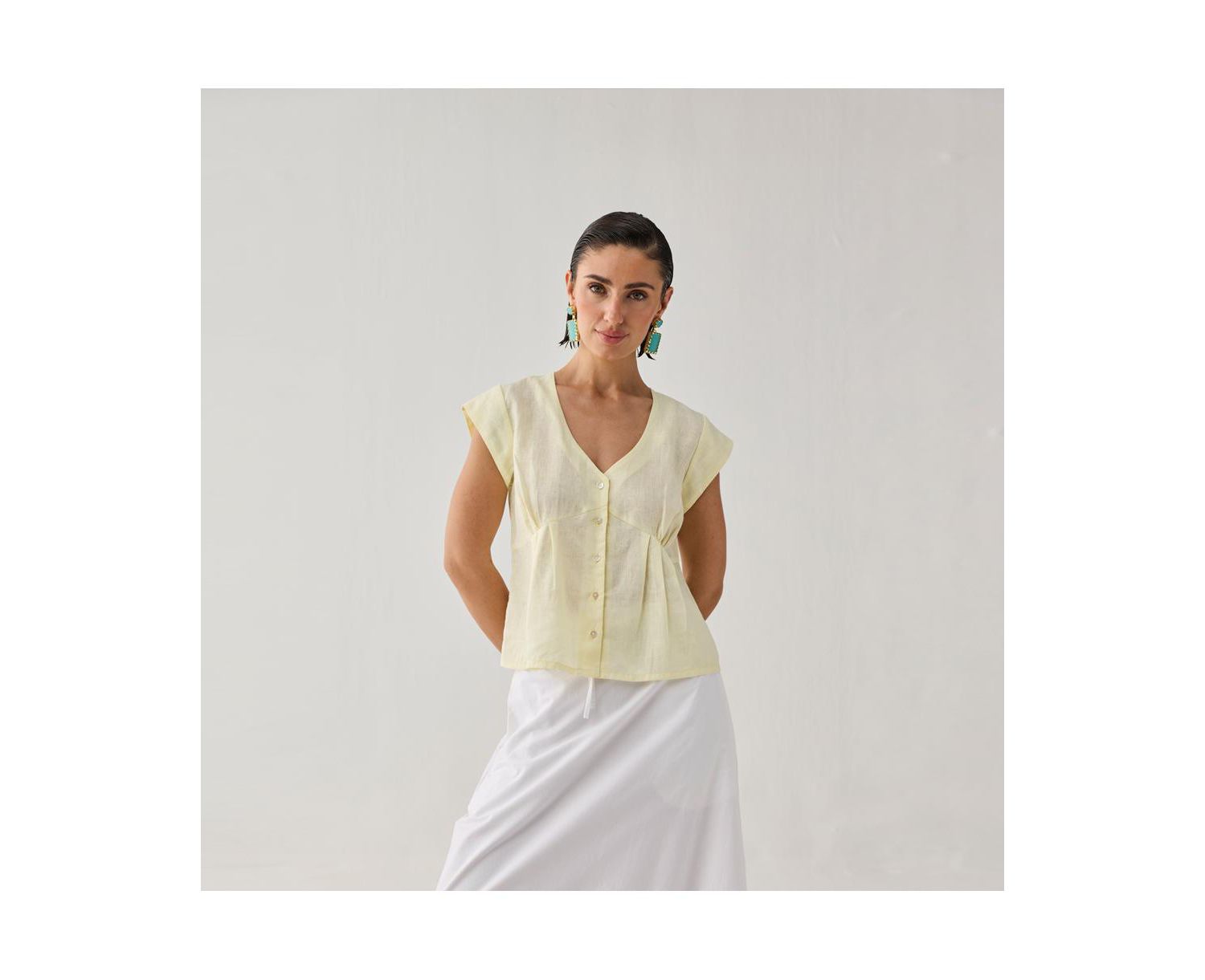 Women's The Deep V Neck Top in Butter Lemon