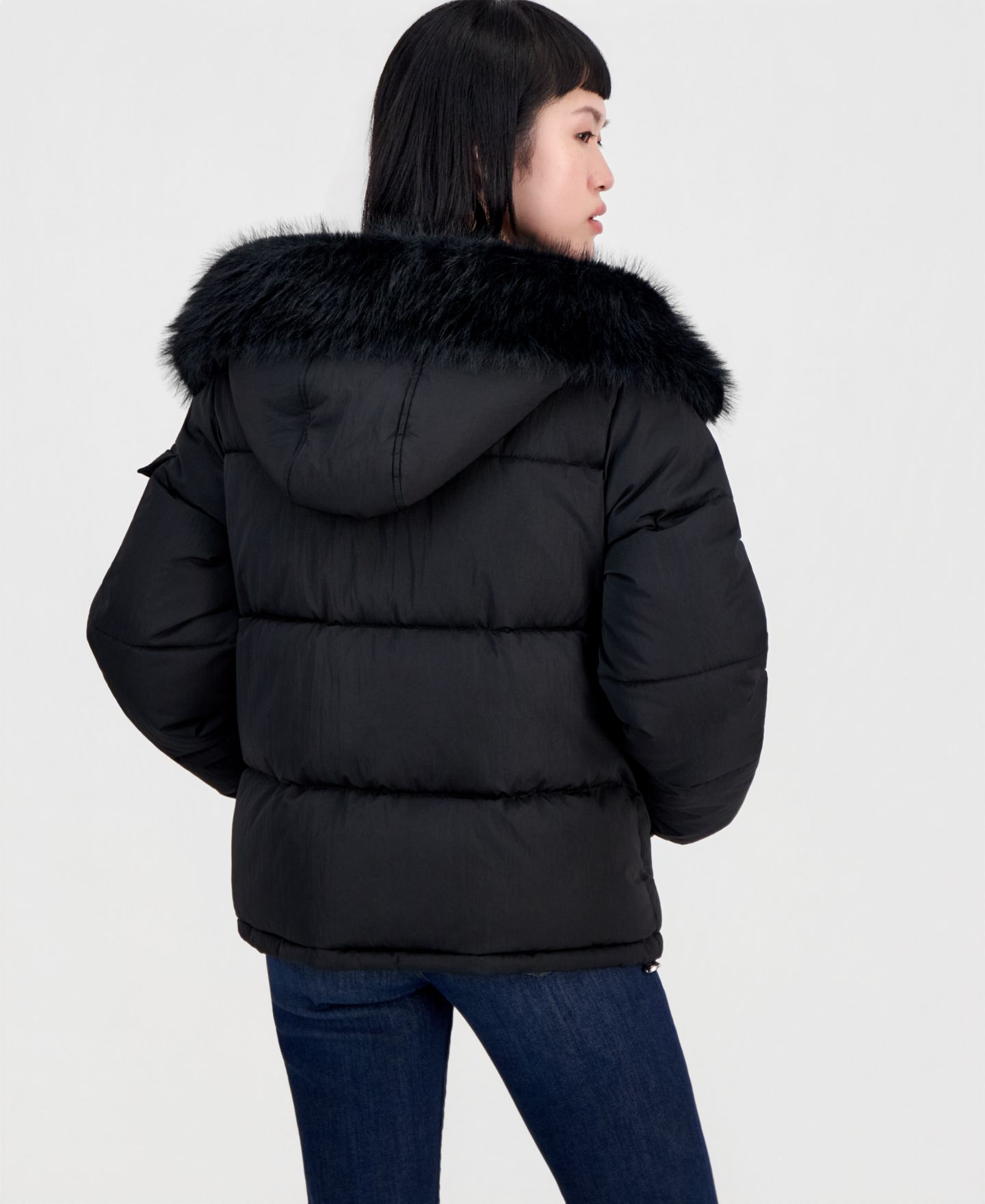 Женская куртка Steve Madden Hooded Faux-Fur-Trim Puffer, цвет: Чёрный — фото 3