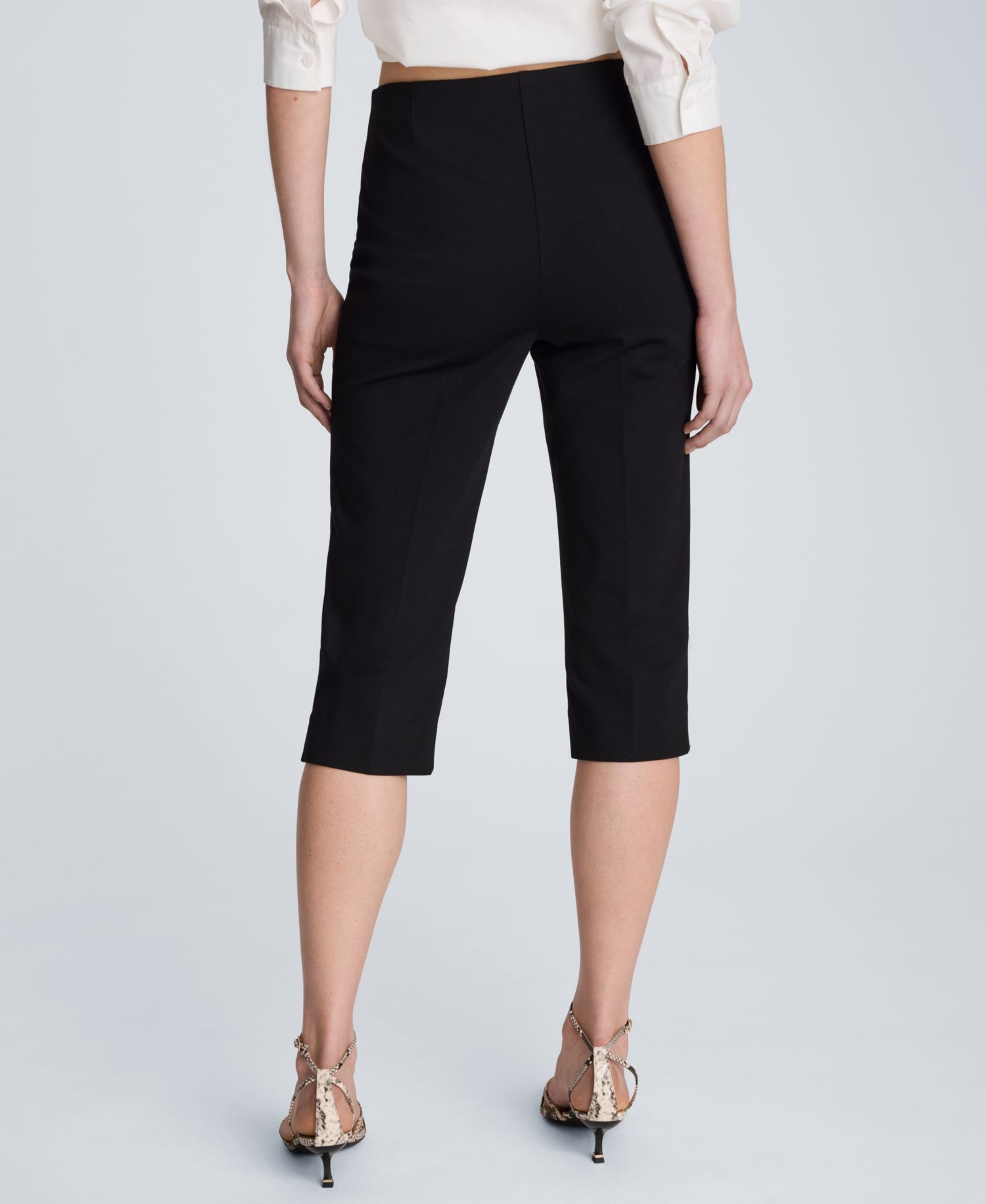 Women's Hollywood Mid-Rise Capri Pants