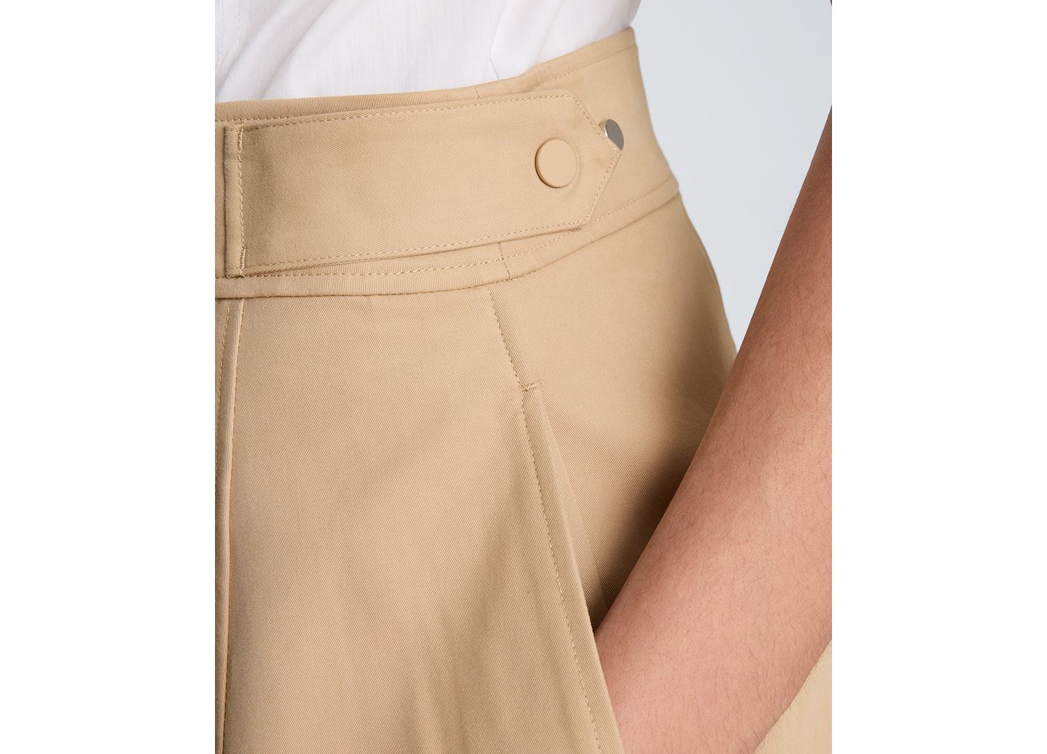 Women's High Rise Fly Front Tab Barrel Leg Pants