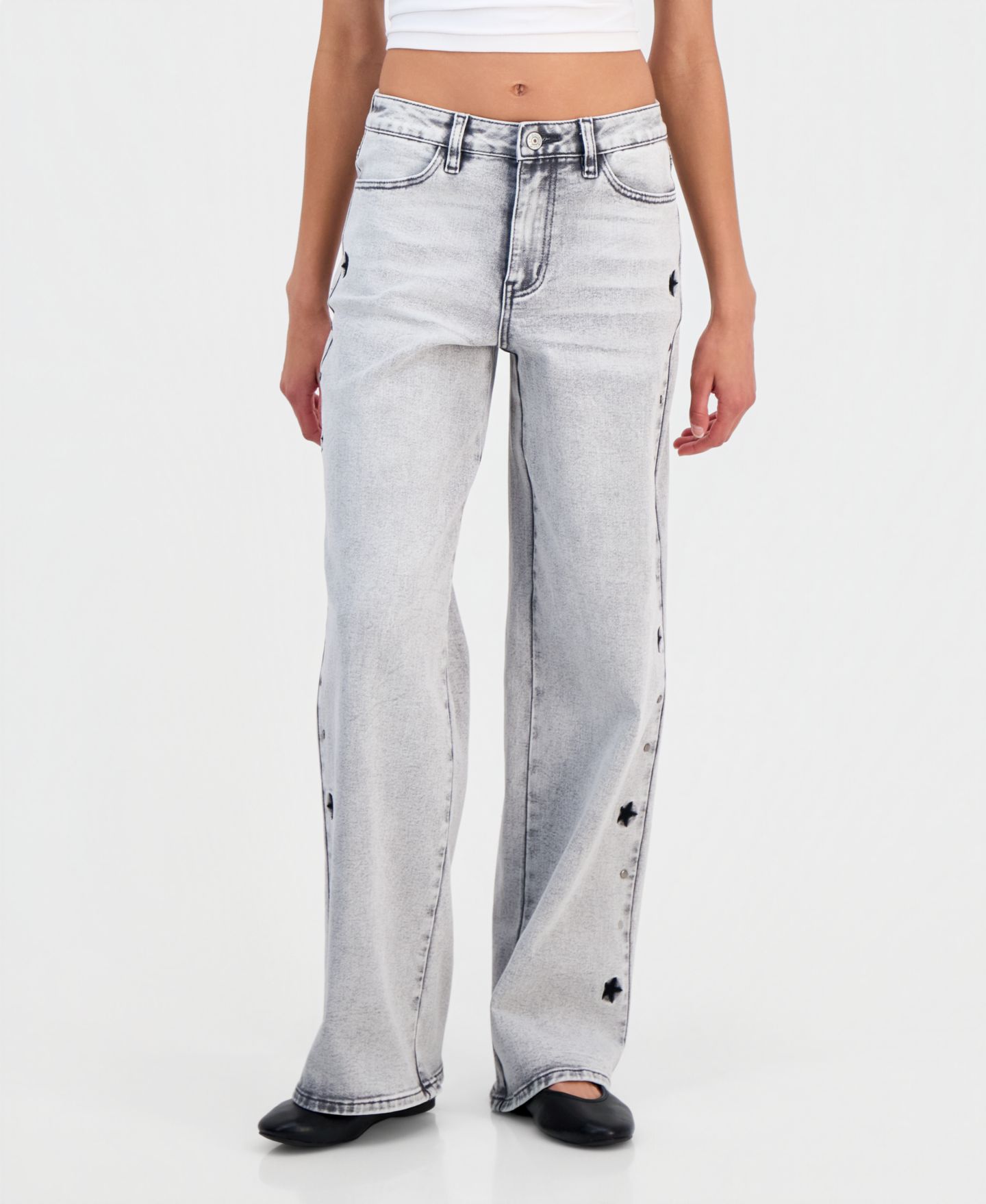 Женские джинсы Madden Girl Juniors' Star Stud Mid Rise Wide Leg, цвет: Серый — фото 4