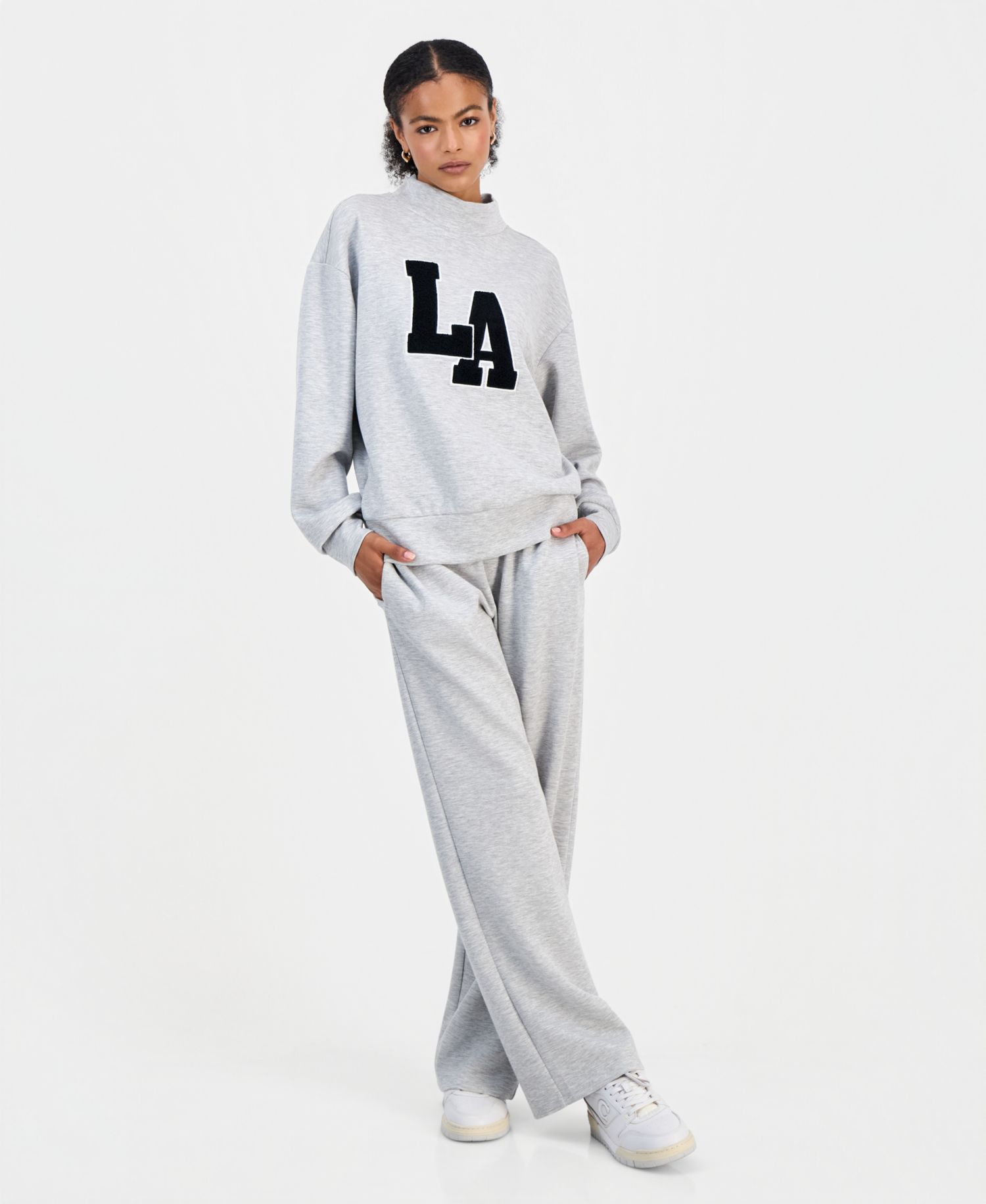 Juniors' High Rise Pull On Scuba Sweatpants