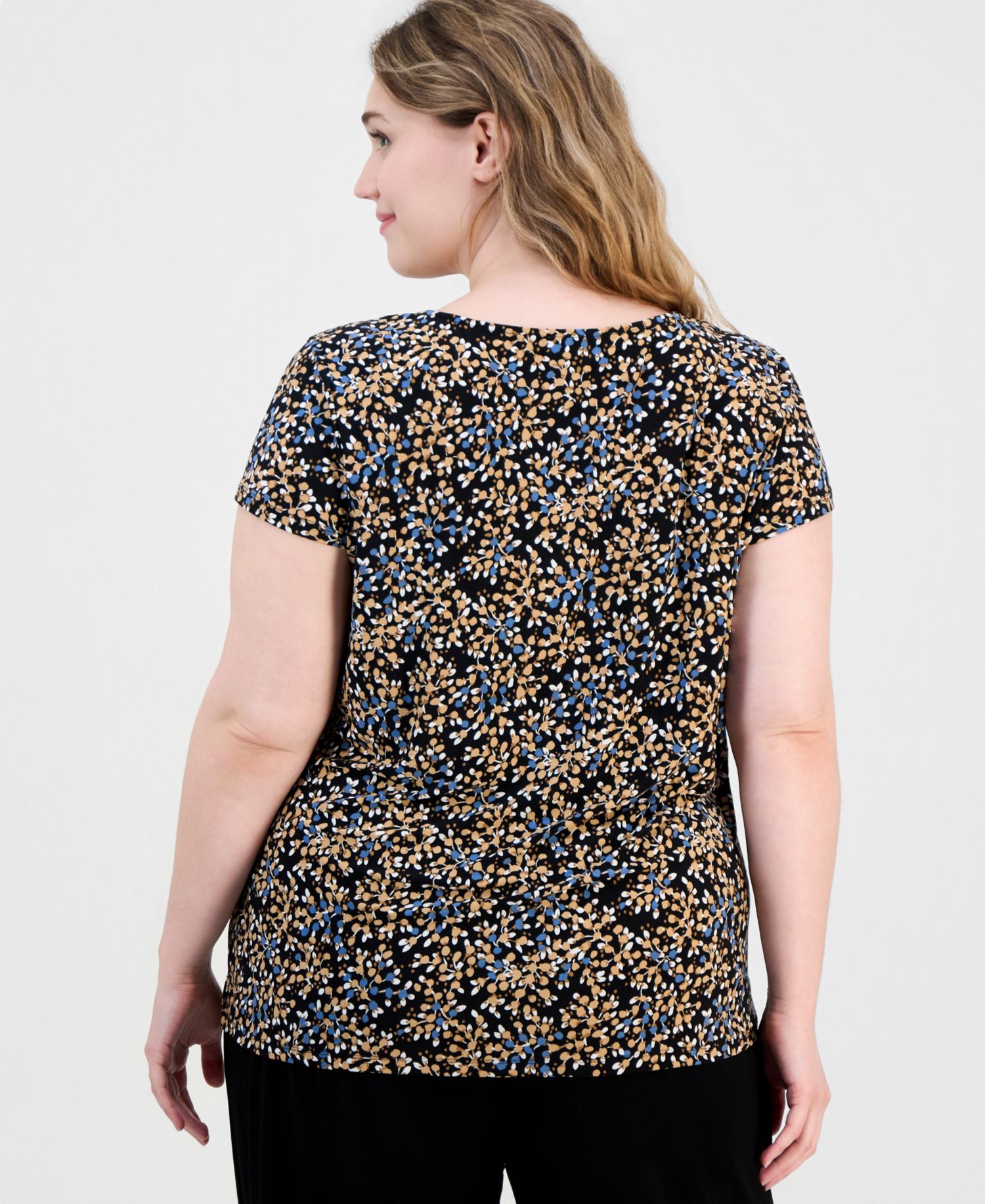 Plus Size Printed V-Neck Short-Sleeve Top