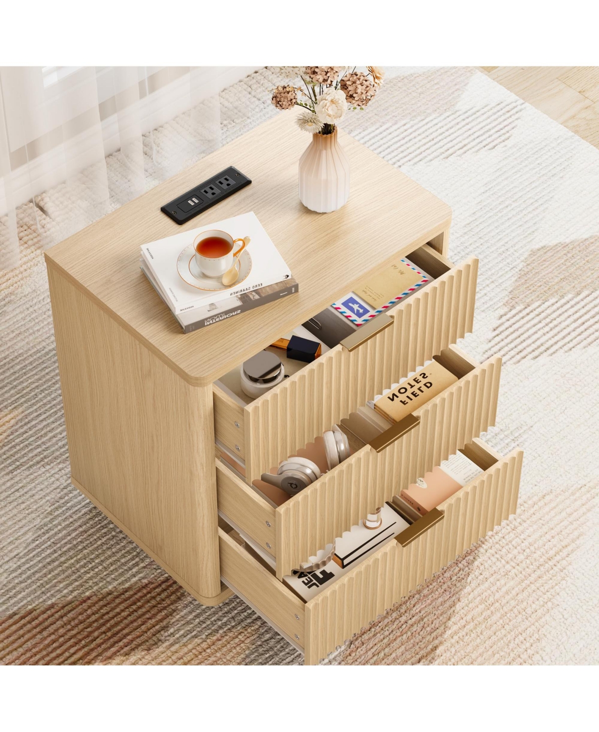 homfan Modern Bedside Cabinet with 3 Drawers and Built-in Us Standard Charging Station, Sleek Bedroom Furniture