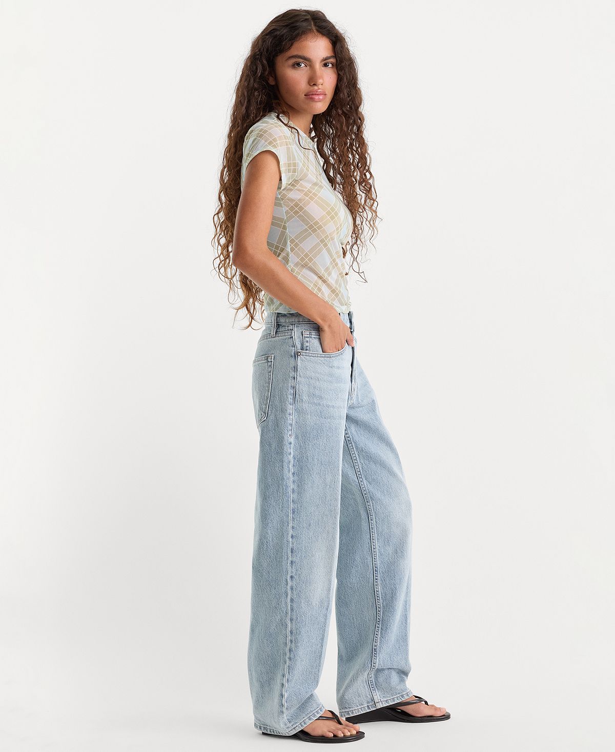 Good American Women's Good Petite 90’s Mid-Rise Straight-Leg Jeans view 3 — MAYCSS fashion products