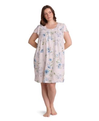 Plus Size Short-Sleeve Printed Short Gown