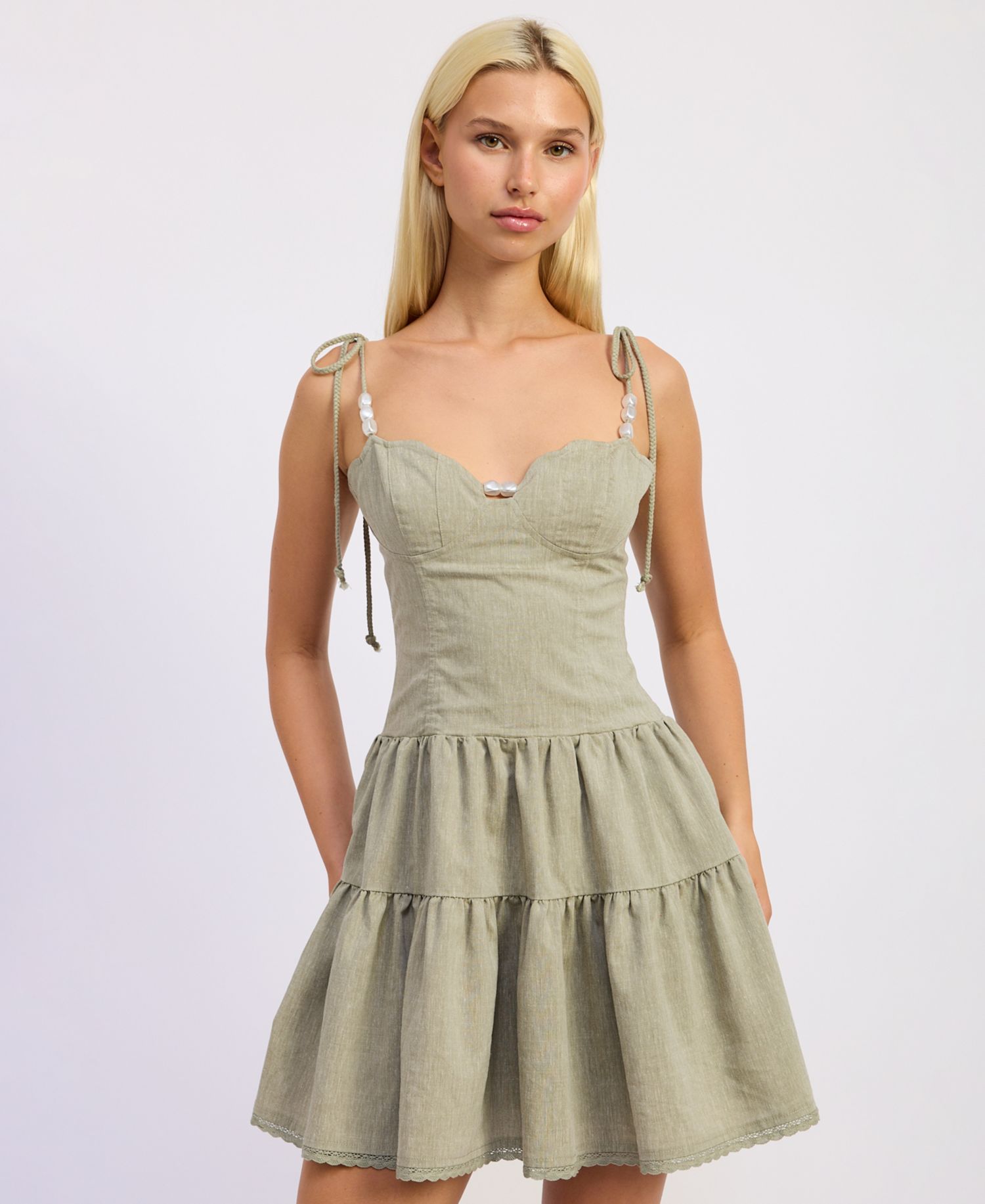 Women's Adele Sleeveless Sweetheart Neck Mini Dress