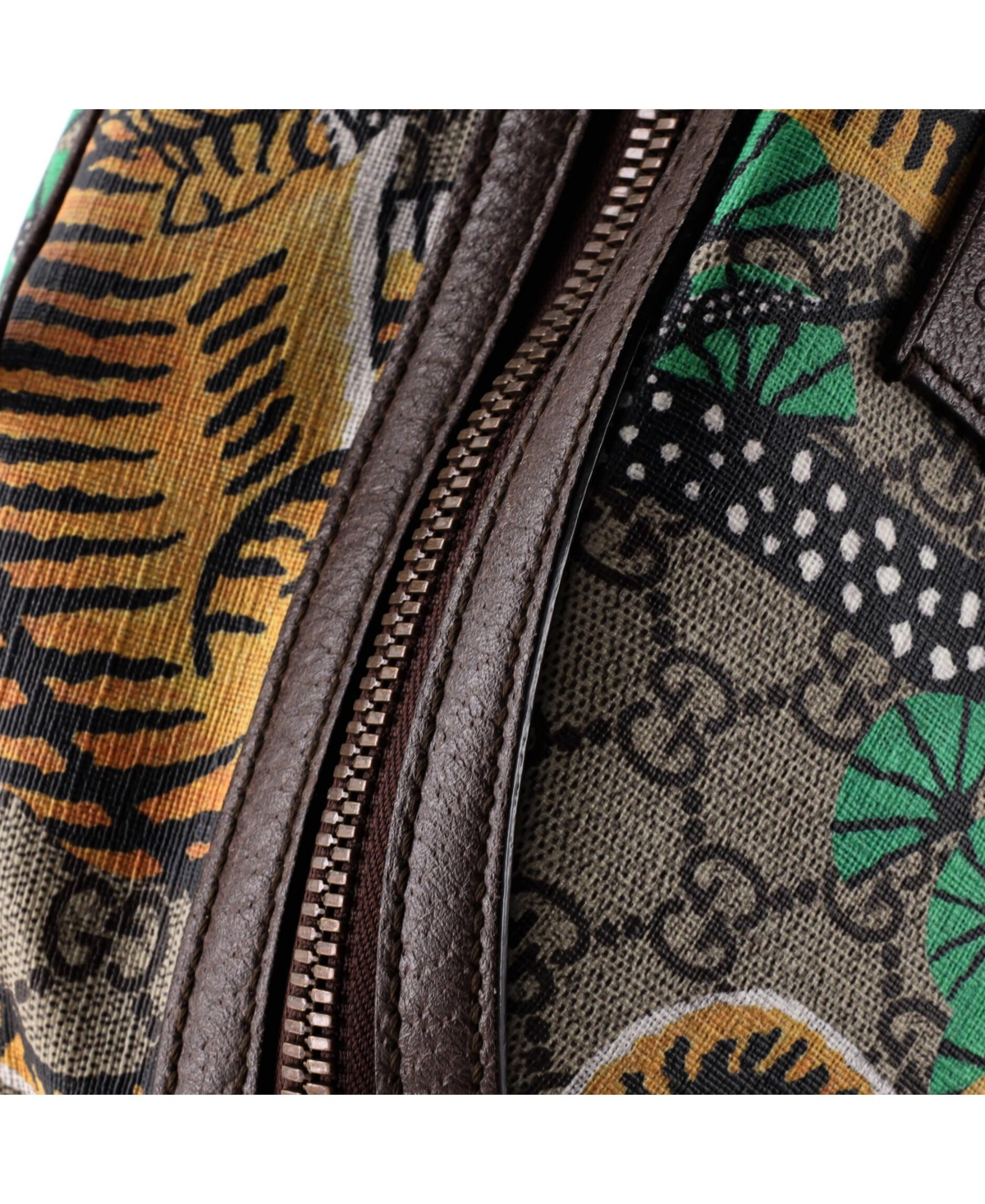 Pre-Owned Gucci Medium Zip Pocket Backpack Bengal Print Gg Coated Canvas