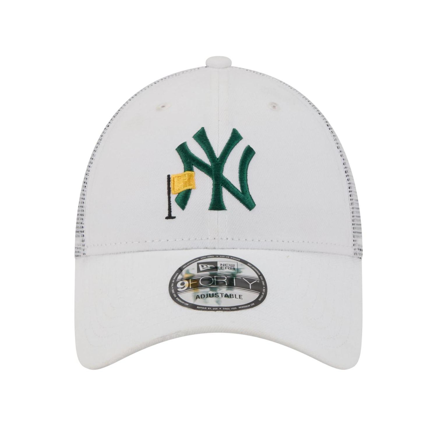 Men's White New York Yankees Flag 9FORTY Trucker Adjustable Hat