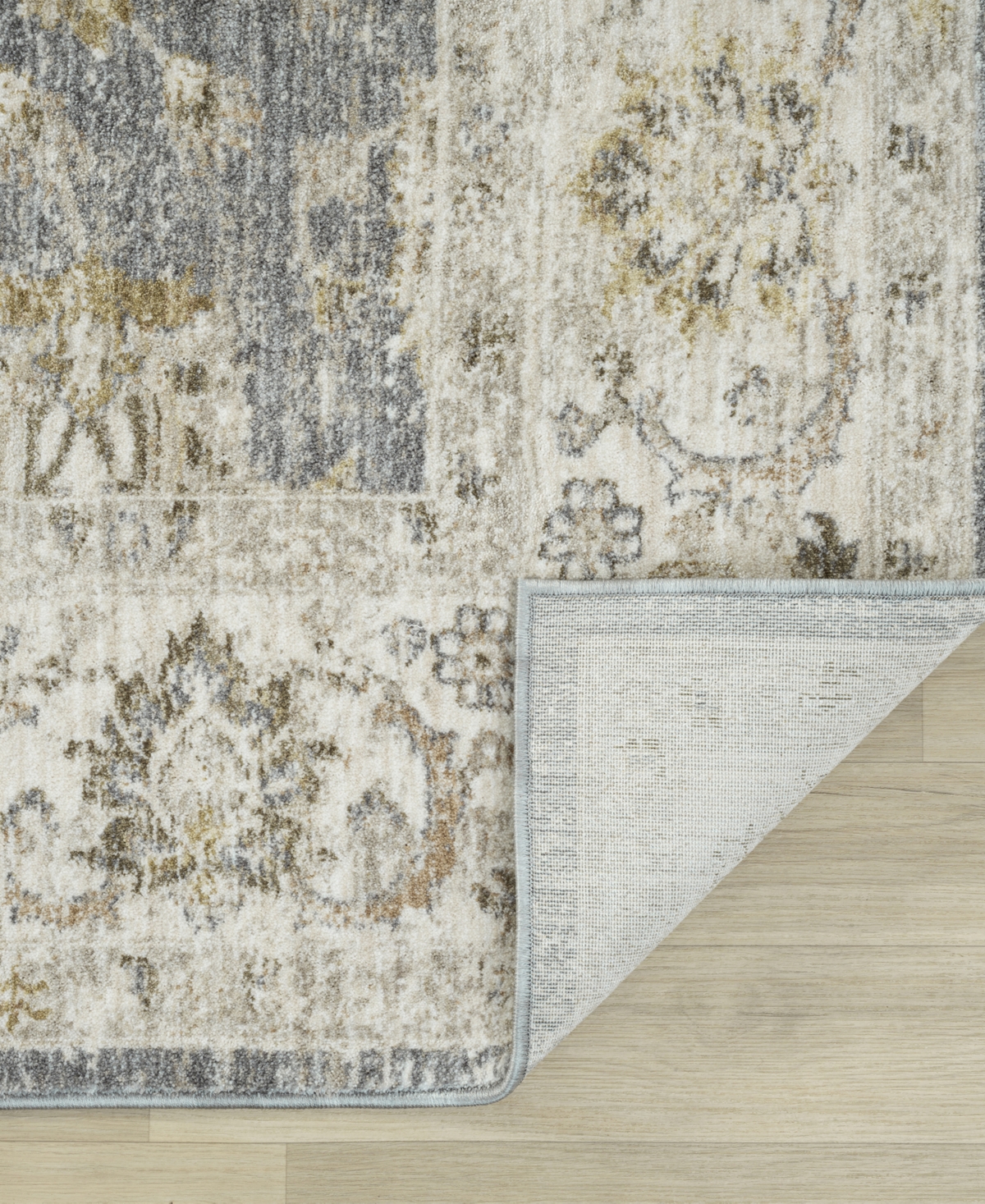 Lr Home Maria Mir- 4'x6'6" Area Rug