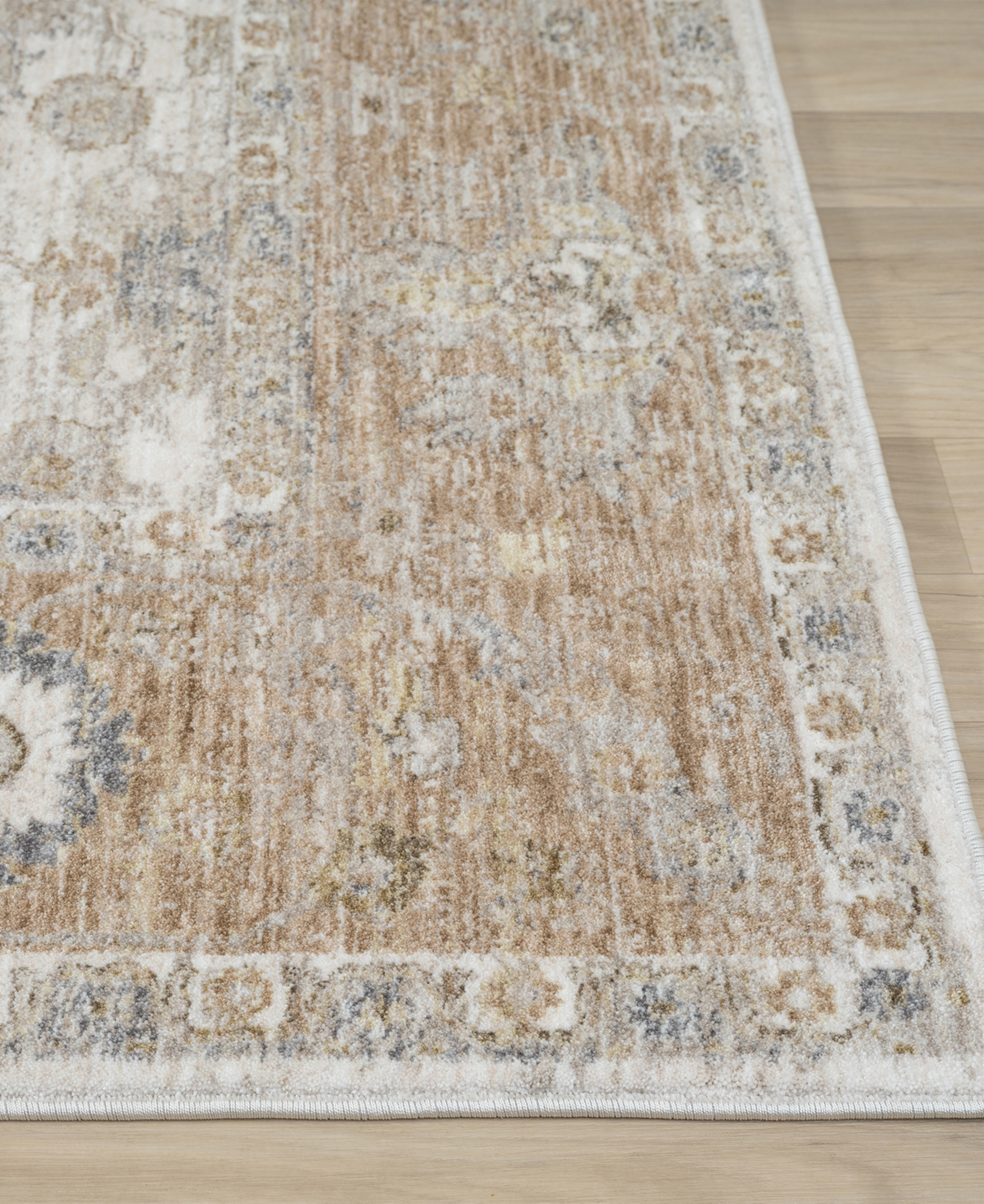 Lr Home Maria Mir-914 5'x7'10" Area Rug